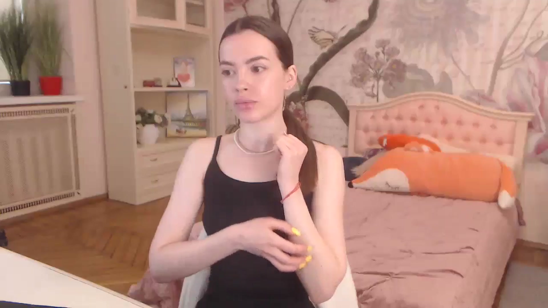 Gallery image thumbnail from Alisha_Norris's myfreecams stream on, 05/06/2025, 08:00 image 3 of 20