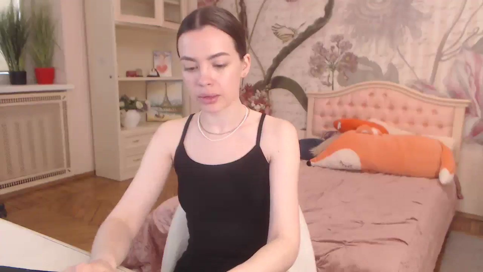 Gallery image thumbnail from Alisha_Norris's myfreecams stream on, 05/06/2025, 08:00 image 19 of 20