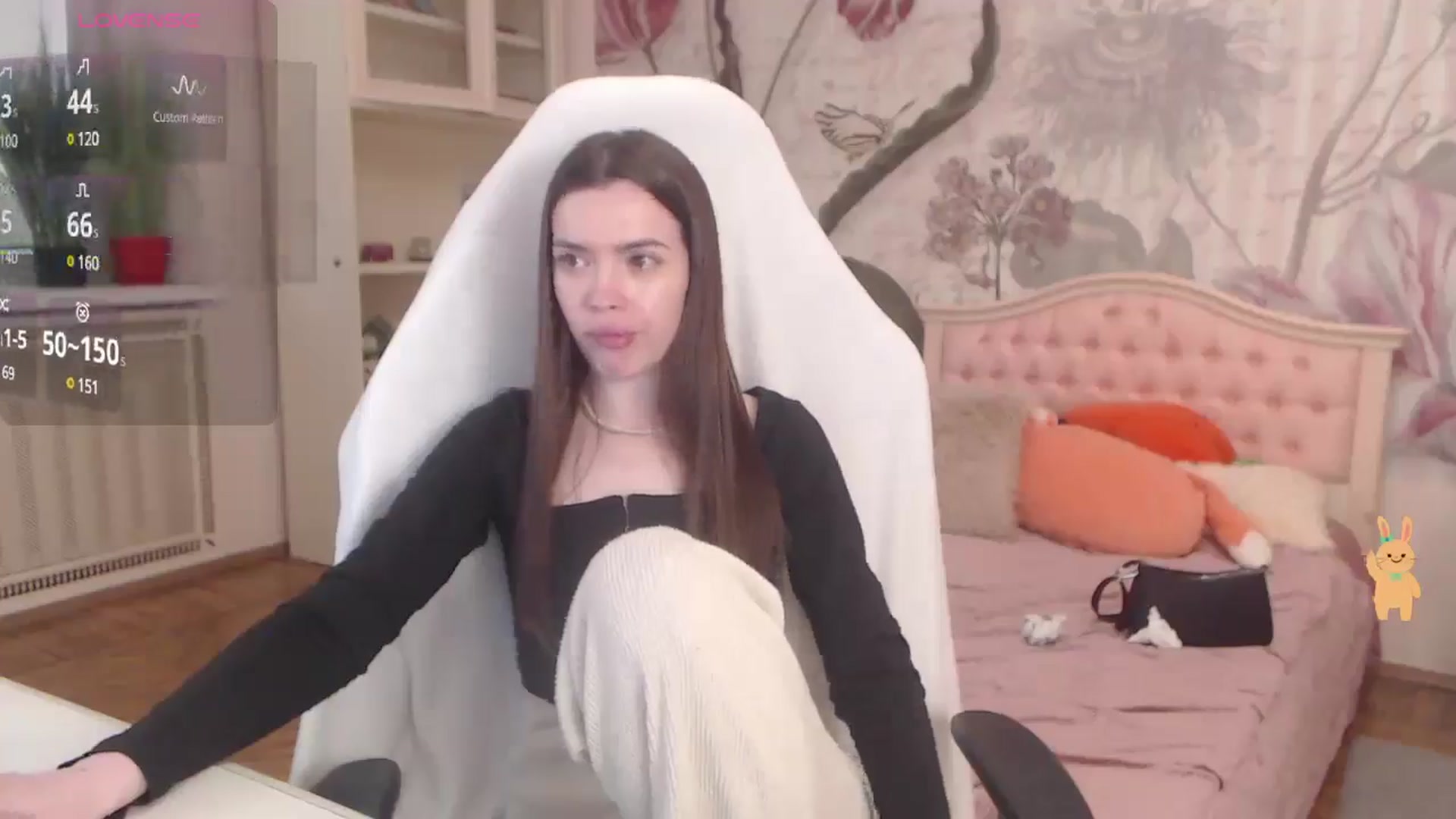 Gallery image thumbnail from Alisha_Norris's myfreecams stream on, 05/16/2025, 09:04 image 13 of 20