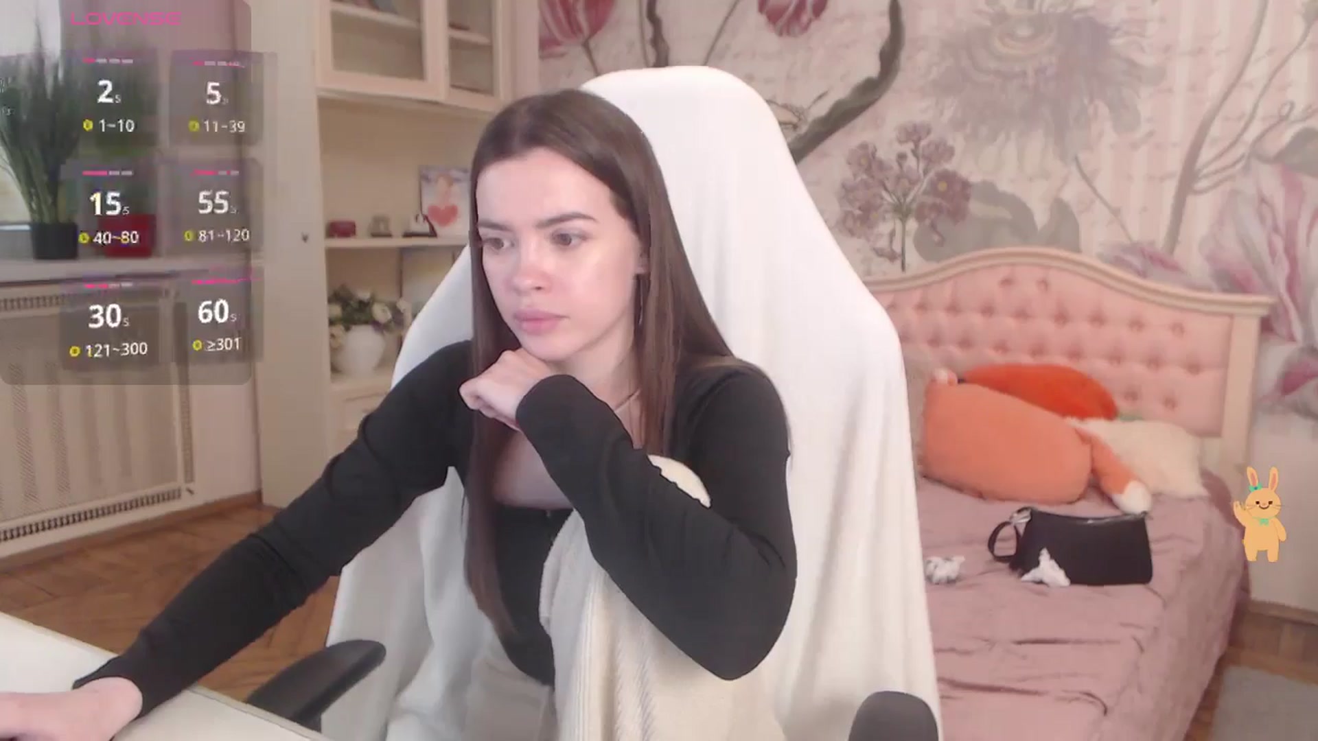Gallery image thumbnail from Alisha_Norris's myfreecams stream on, 05/16/2025, 09:04 image 9 of 20