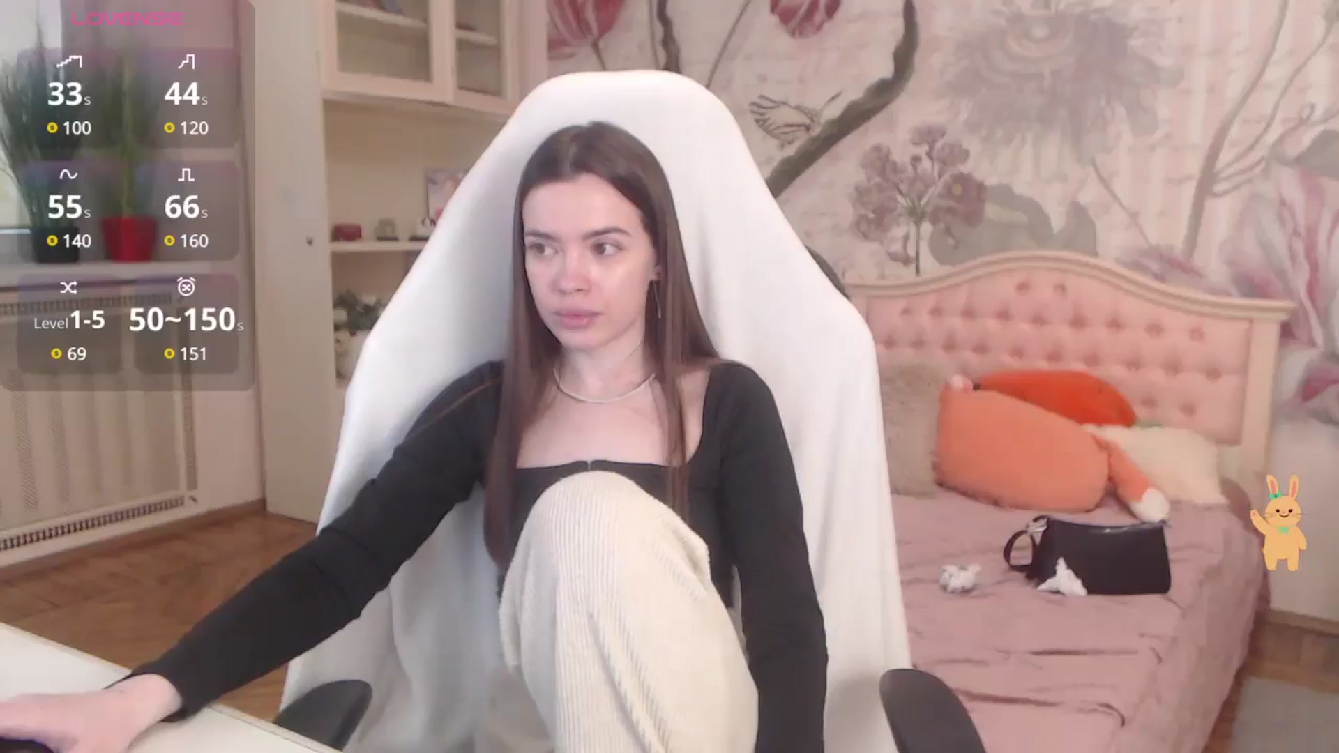 Gallery image thumbnail from Alisha_Norris's myfreecams stream on, 05/16/2025, 09:04 image 8 of 20