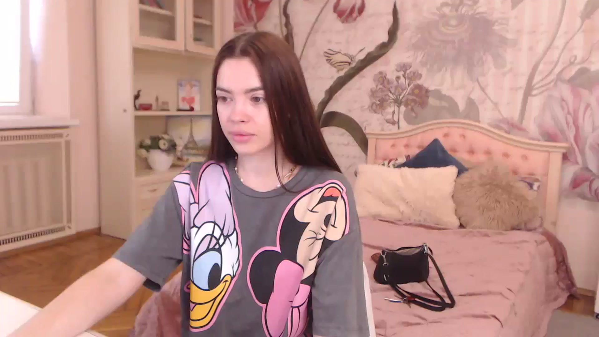 Gallery image thumbnail from Alisha_Norris's myfreecams stream on, 08/22/2025, 08:27 image 8 of 20