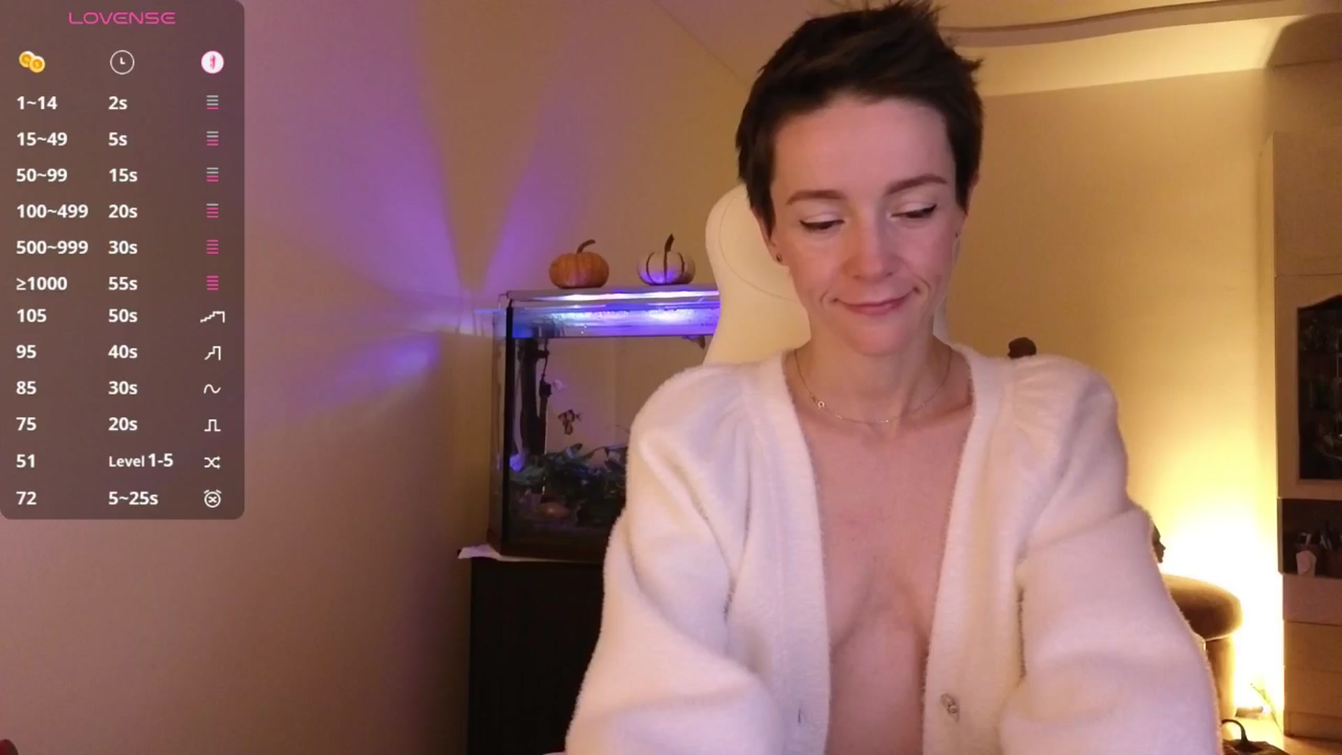 Gallery image thumbnail from Alisija_'s myfreecams stream on, 10/02/2025, 20:48 image 1 of 20