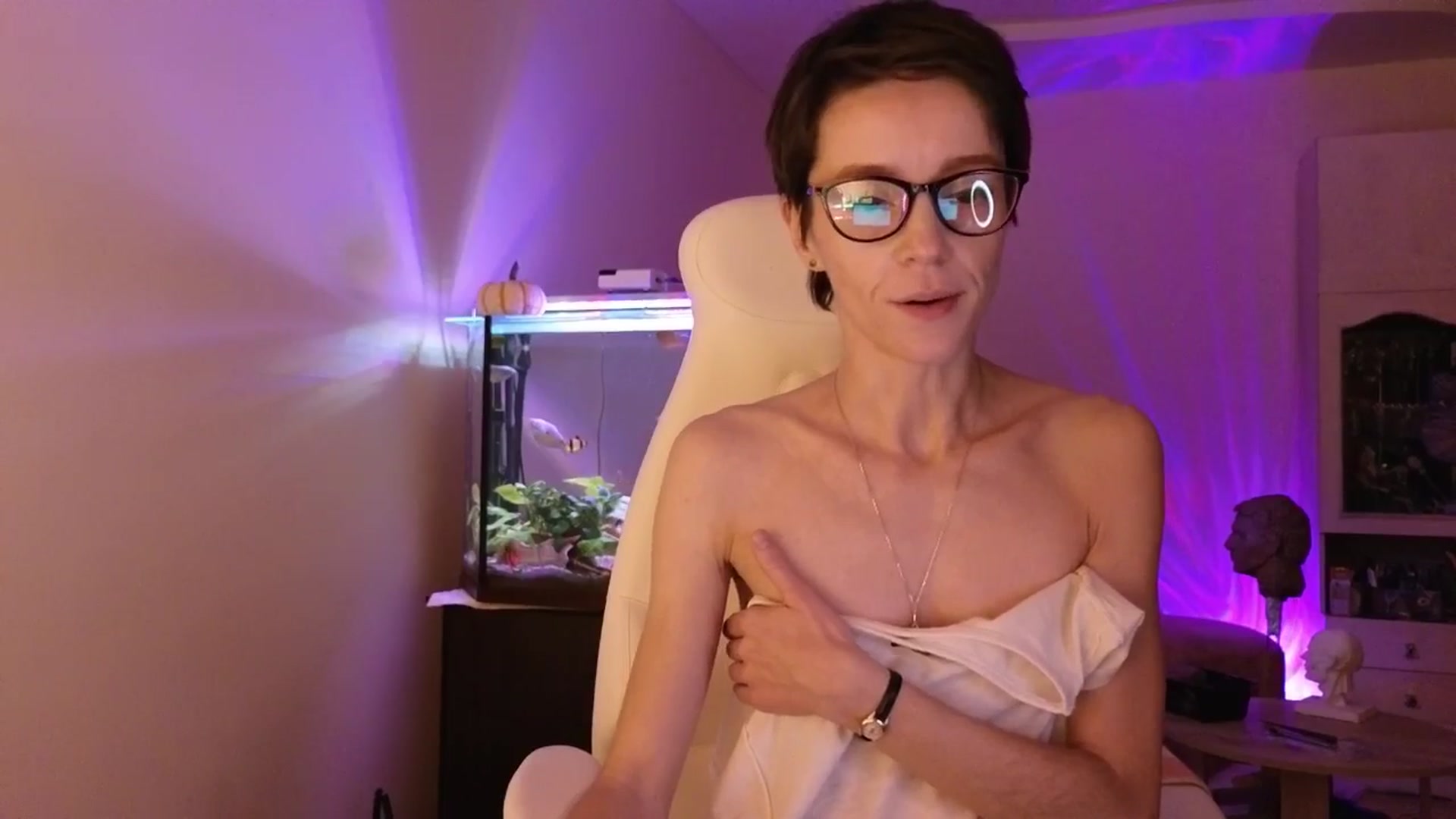 Gallery image thumbnail from Alisija_'s myfreecams stream on, 12/04/2025, 21:42 image 6 of 20
