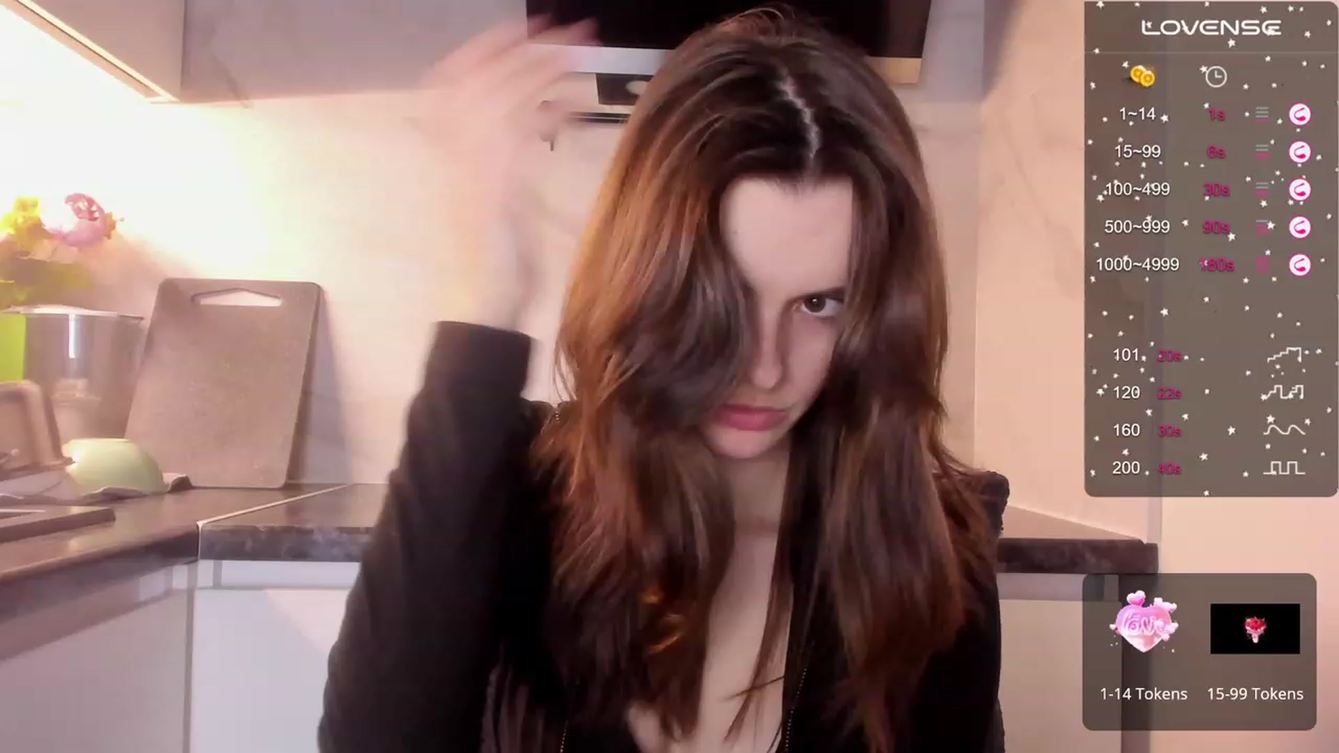 Gallery image thumbnail from AlissDi's myfreecams stream on, 03/03/2024, 16:37 image 12 of 20