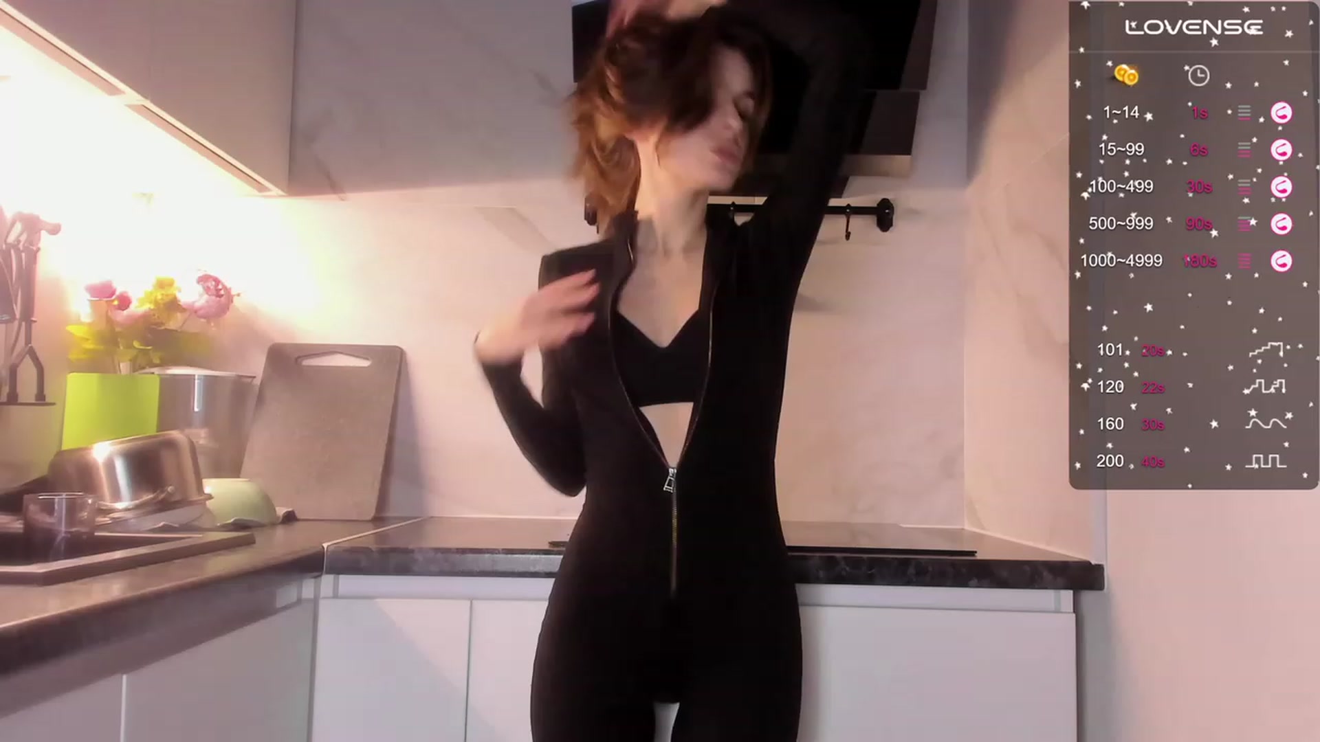 Gallery image thumbnail from AlissDi's myfreecams stream on, 03/03/2024, 16:37 image 5 of 20