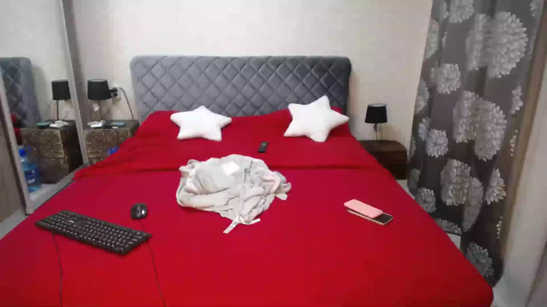 Gallery image thumbnail from AlissaMay's myfreecams stream on, 03/17/2023, 03:24 image 16 of 20