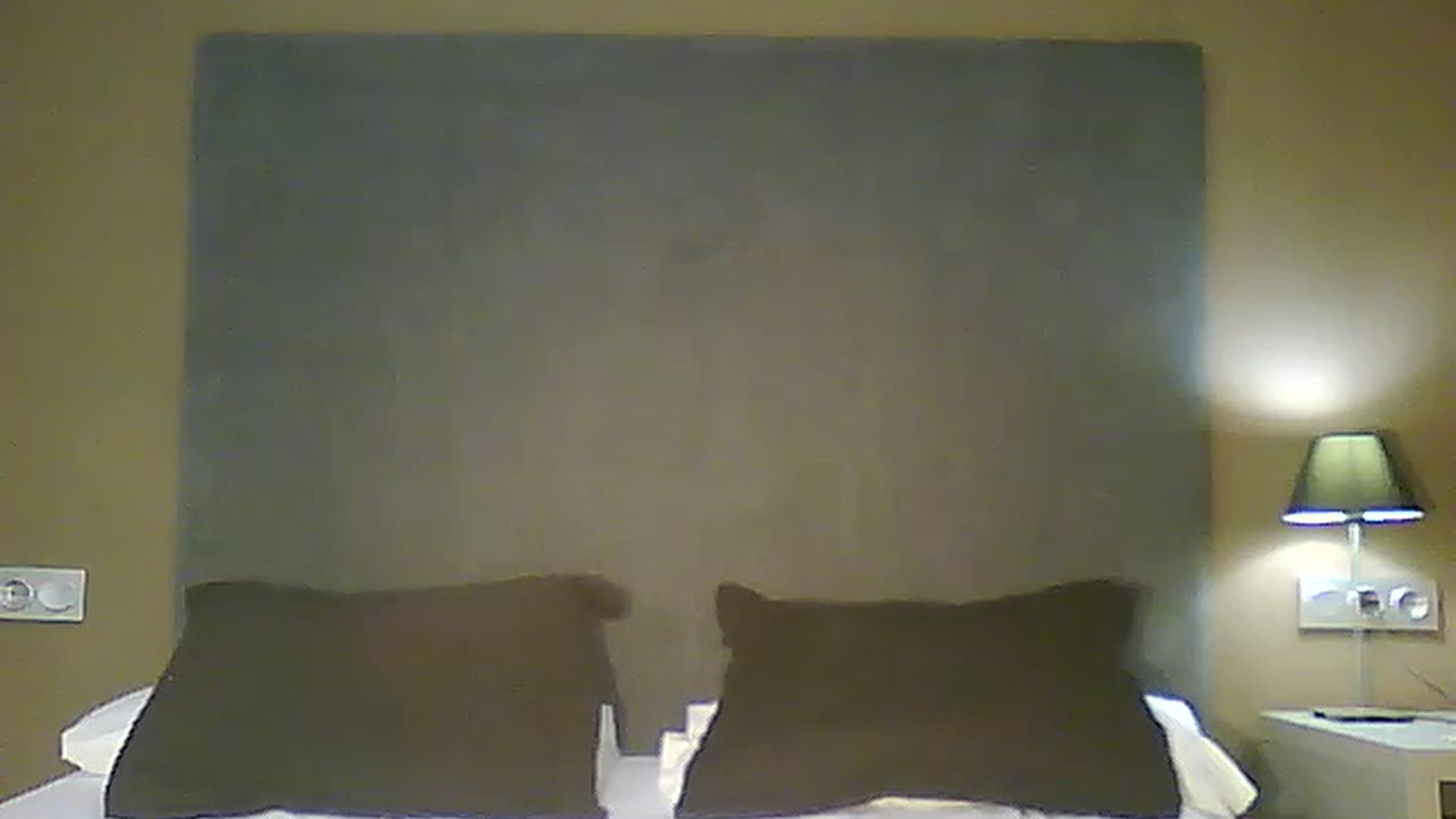 Gallery image thumbnail from AlissaMay's myfreecams stream on, 04/25/2023, 17:22 image 7 of 20