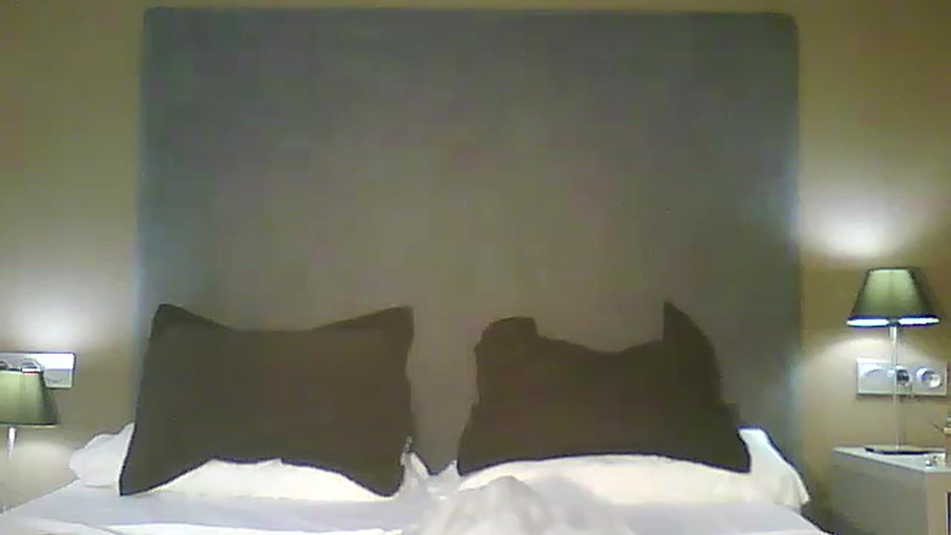 Gallery image thumbnail from AlissaMay's myfreecams stream on, 04/27/2023, 08:06 image 19 of 20