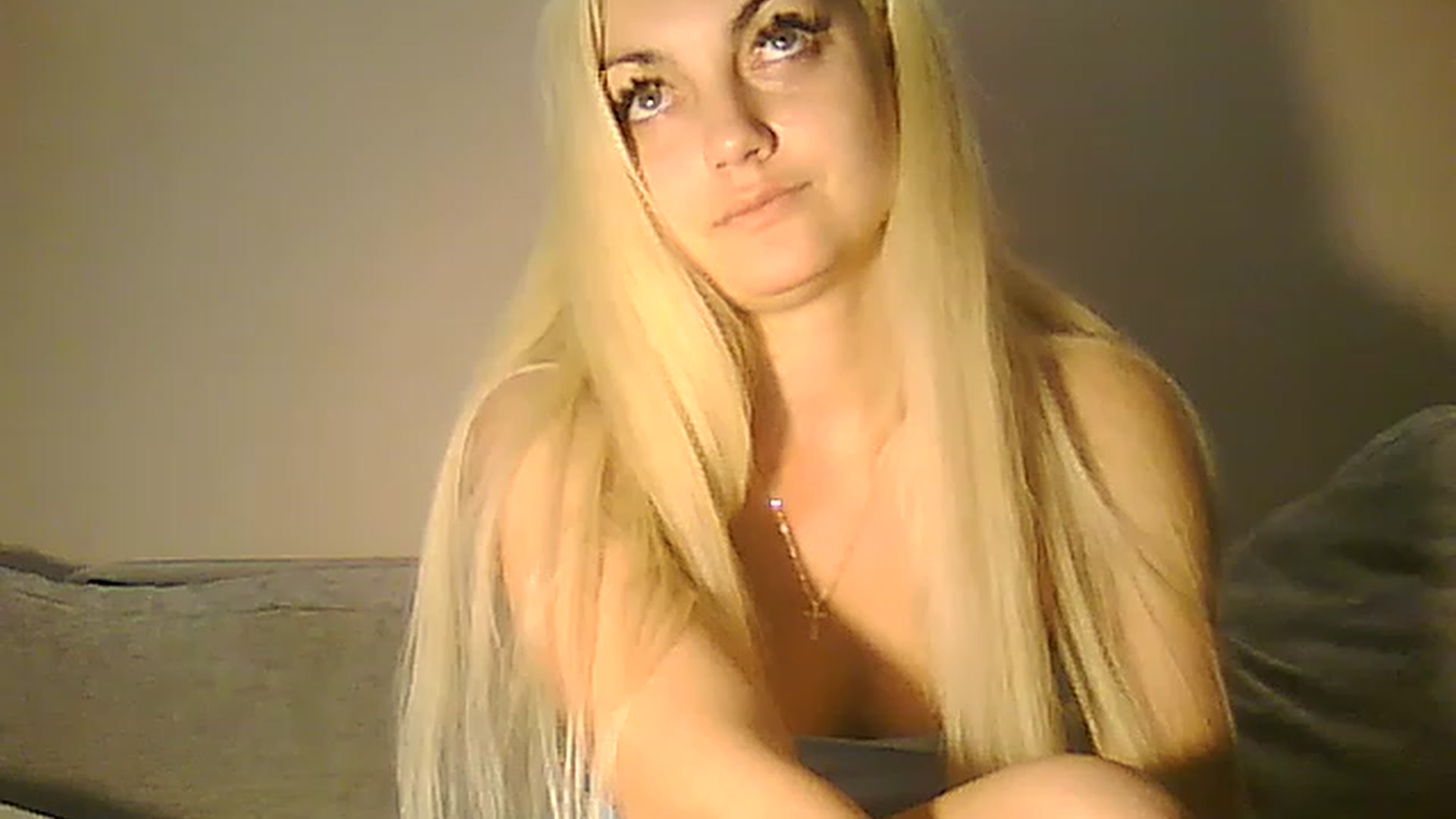 Gallery image thumbnail from AlissaMay's myfreecams stream on, 04/27/2023, 10:48 image 15 of 20