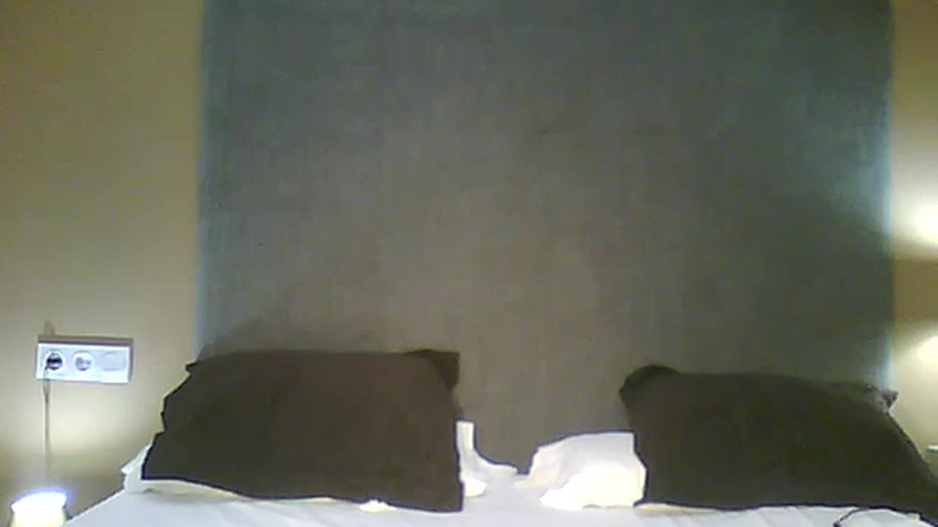 Gallery image thumbnail from AlissaMay's myfreecams stream on, 04/29/2023, 10:58 image 16 of 20