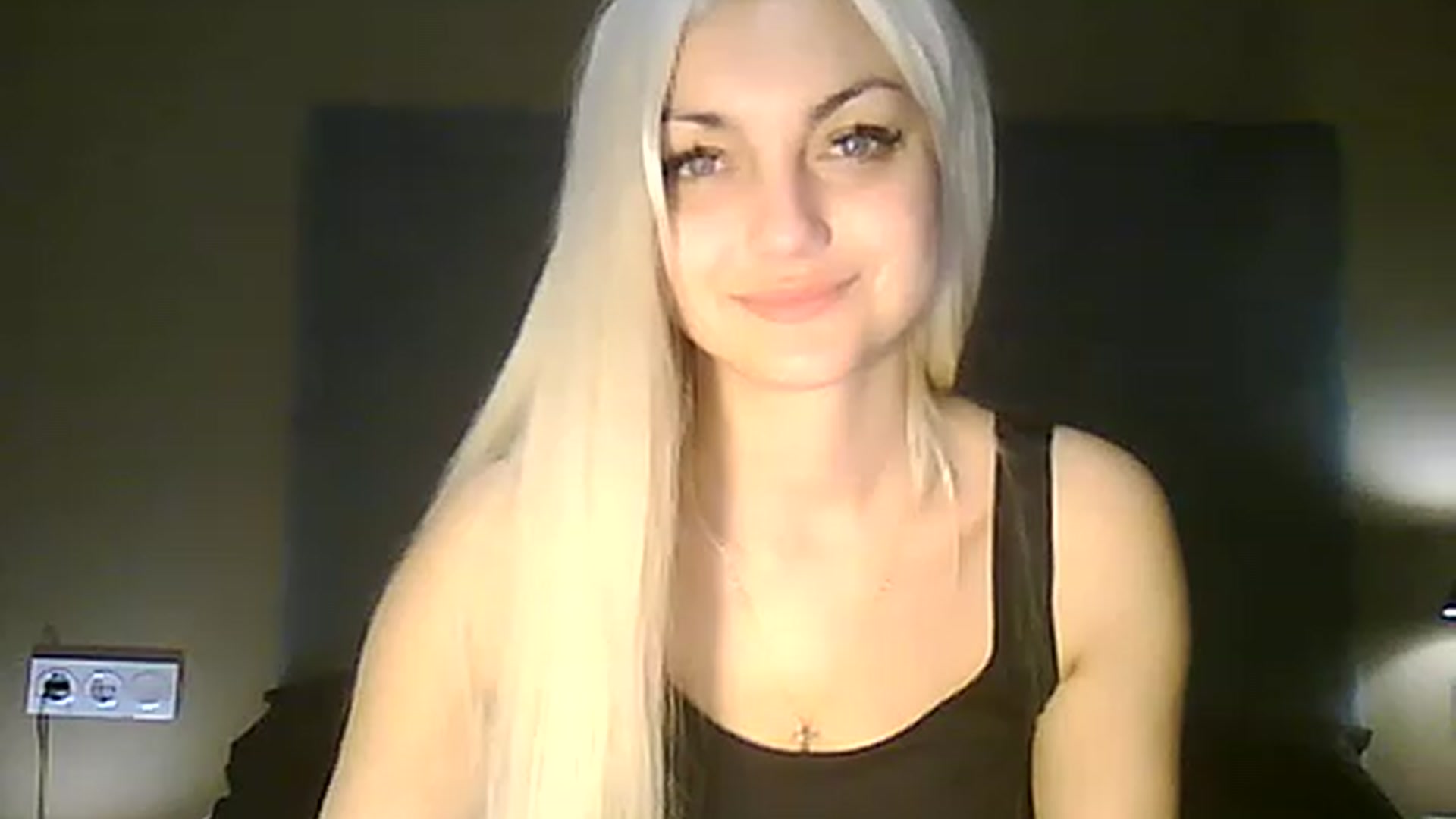 Gallery image thumbnail from AlissaMay's myfreecams stream on, 04/29/2023, 10:58 image 11 of 20