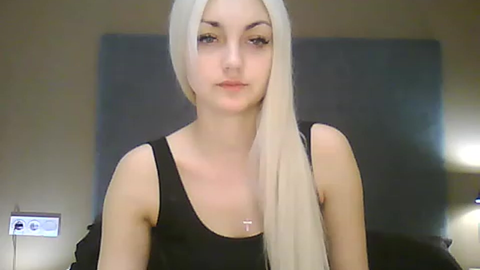 Gallery image thumbnail from AlissaMay's myfreecams stream on, 04/29/2023, 10:58 image 1 of 20