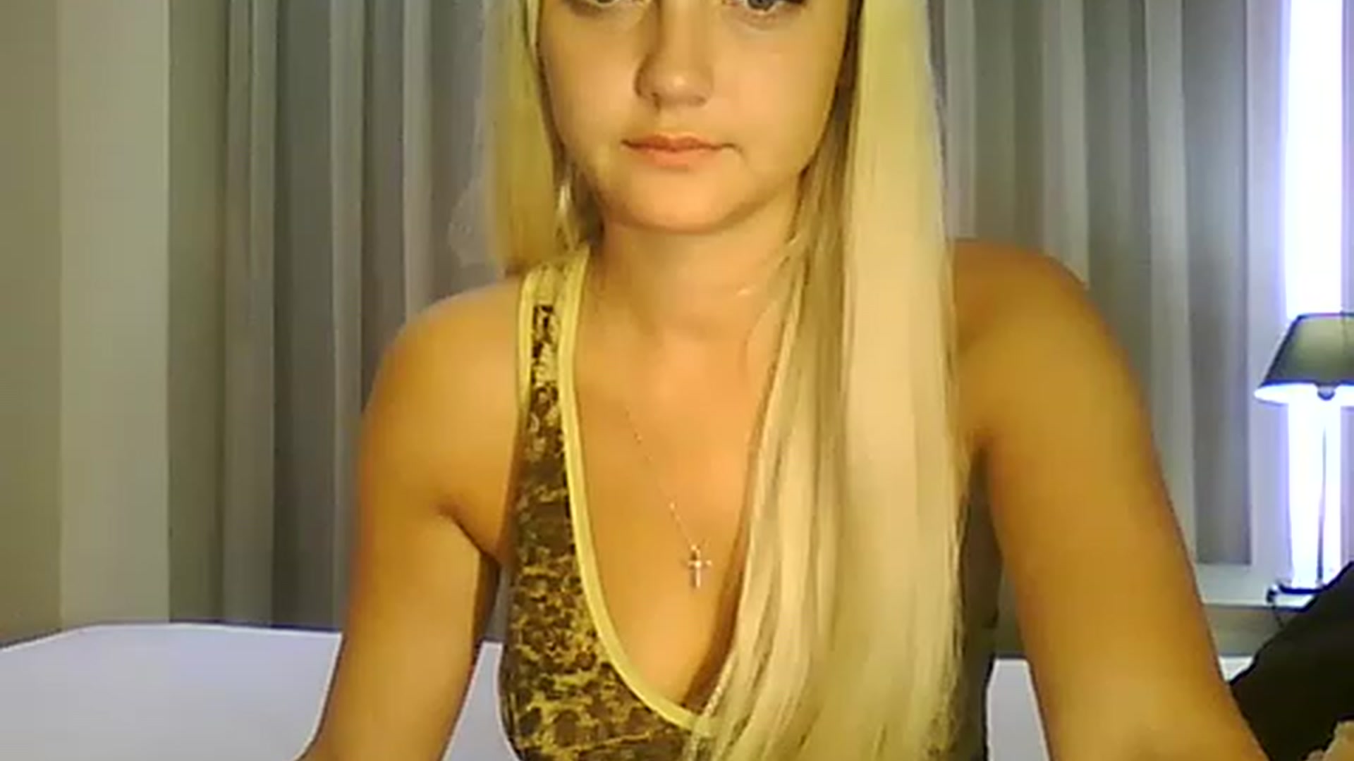 Gallery image thumbnail from AlissaMay's myfreecams stream on, 05/27/2023, 13:12 image 5 of 20