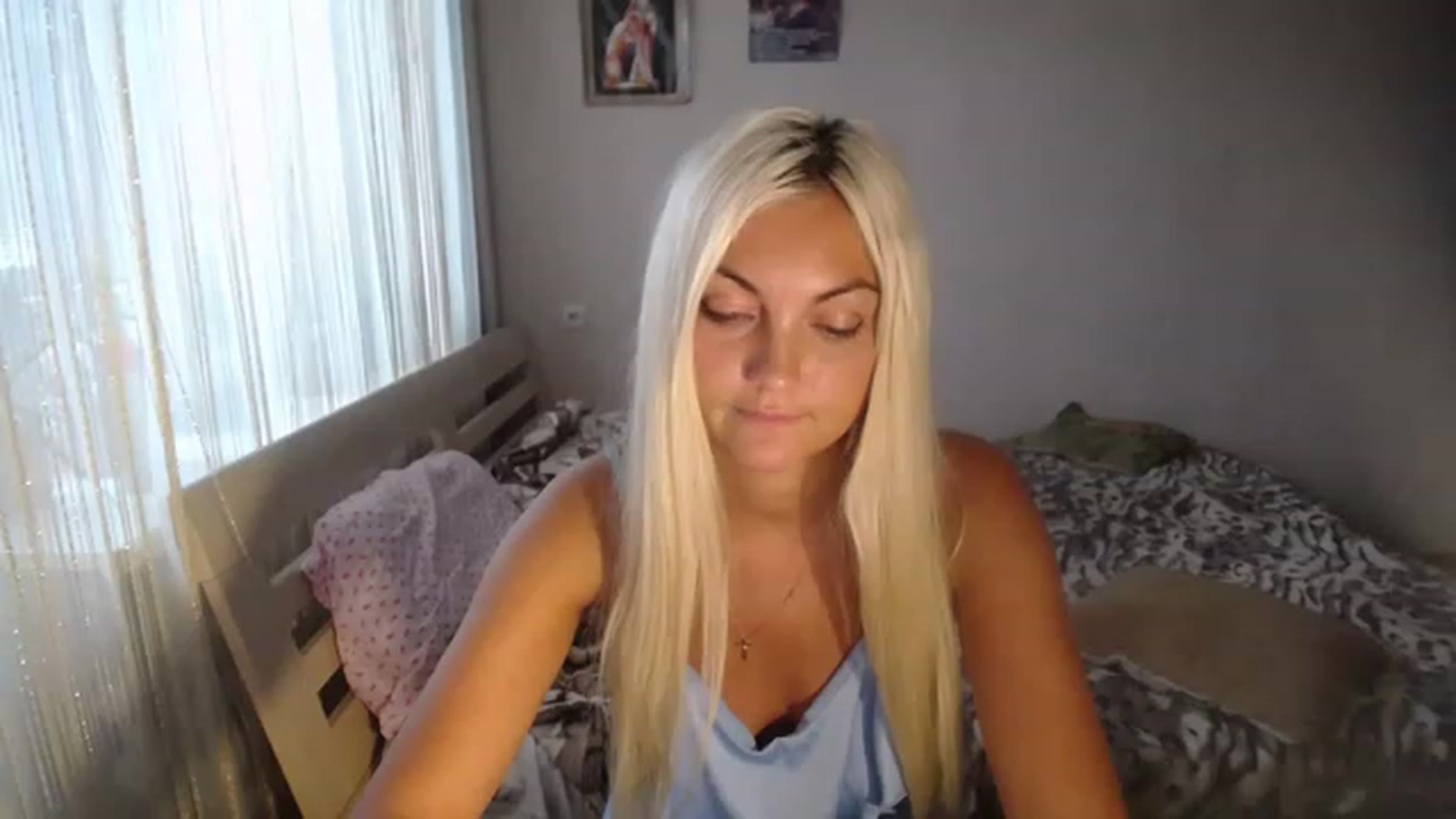 Gallery image thumbnail from AlissaMay's myfreecams stream on, 06/25/2023, 16:09 image 1 of 20