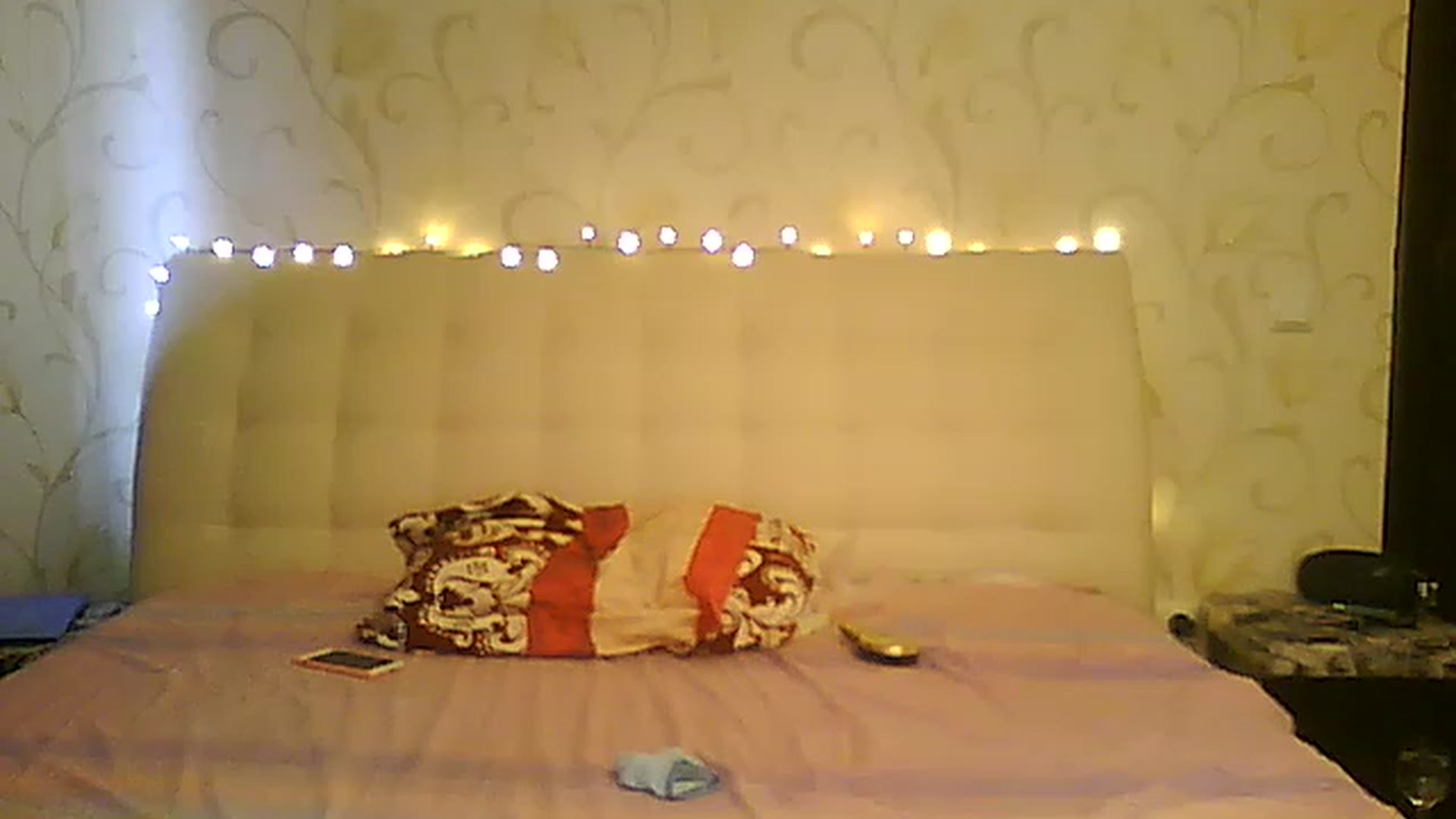 Gallery image thumbnail from AlissaMay's myfreecams stream on, 07/22/2023, 13:25 image 14 of 20