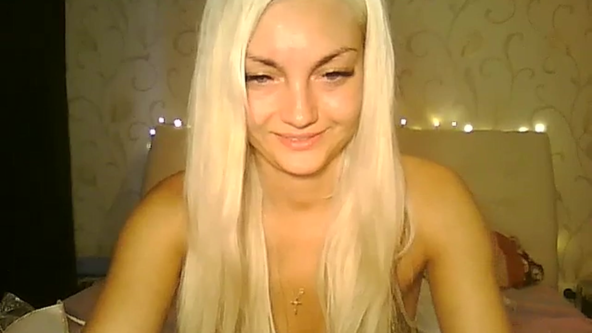 Gallery image thumbnail from AlissaMay's myfreecams stream on, 07/22/2023, 16:58 image 16 of 20