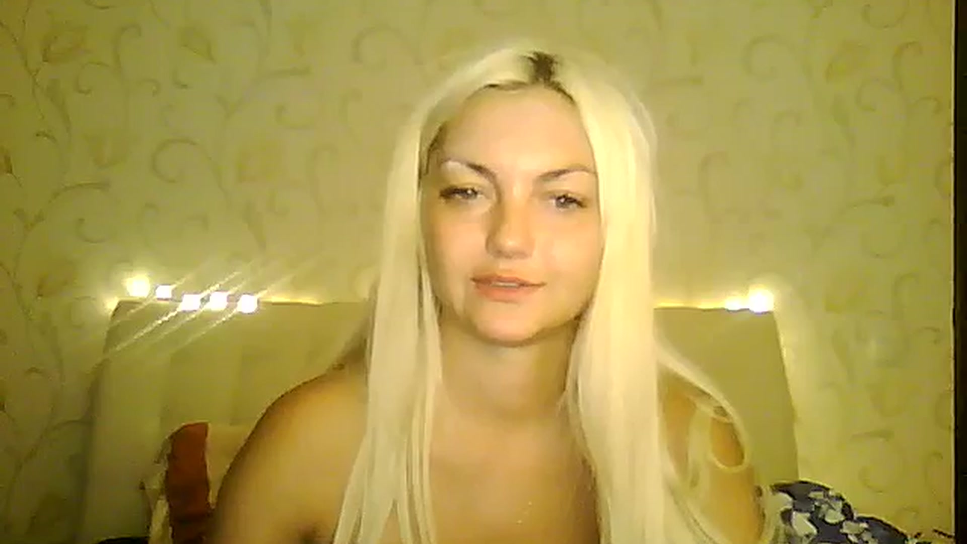 Gallery image thumbnail from AlissaMay's myfreecams stream on, 08/06/2023, 24:58 image 8 of 20