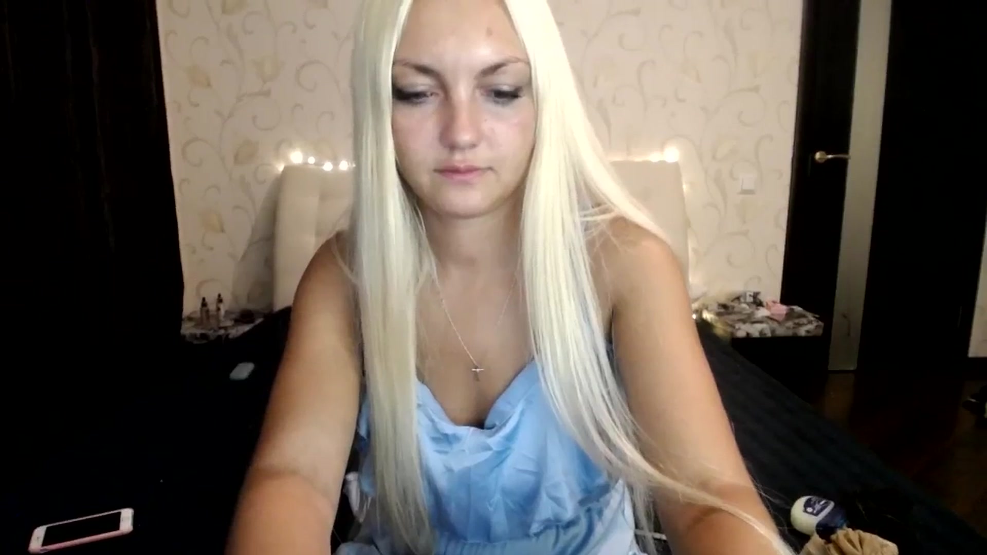 Gallery image thumbnail from AlissaMay's myfreecams stream on, 08/06/2023, 21:25 image 9 of 20
