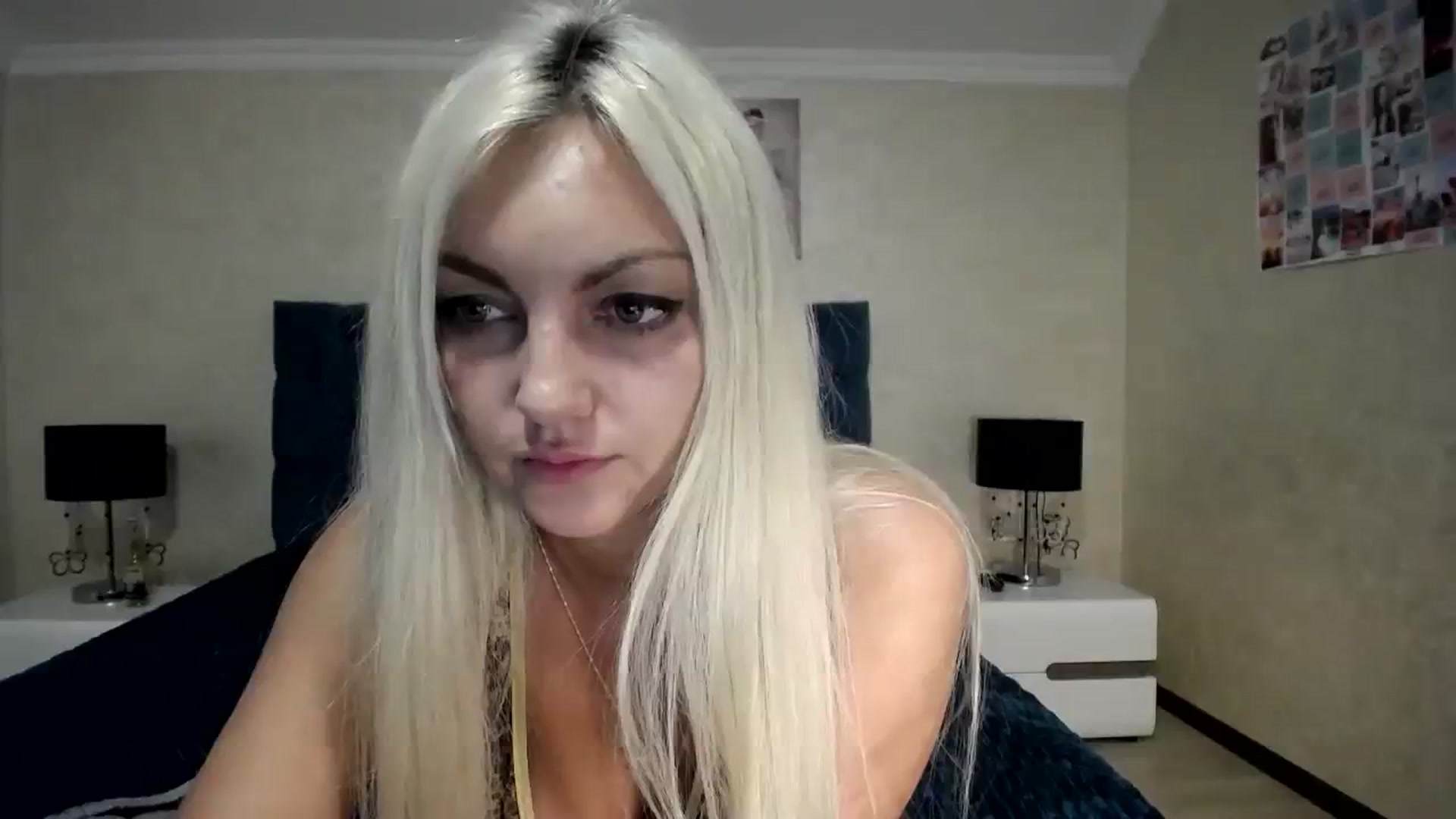 Gallery image thumbnail from AlissaMay's myfreecams stream on, 08/18/2023, 15:29 image 1 of 20