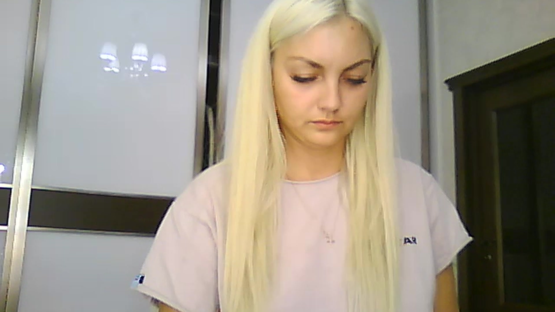 Gallery image thumbnail from AlissaMay's myfreecams stream on, 08/30/2023, 19:27 image 8 of 20