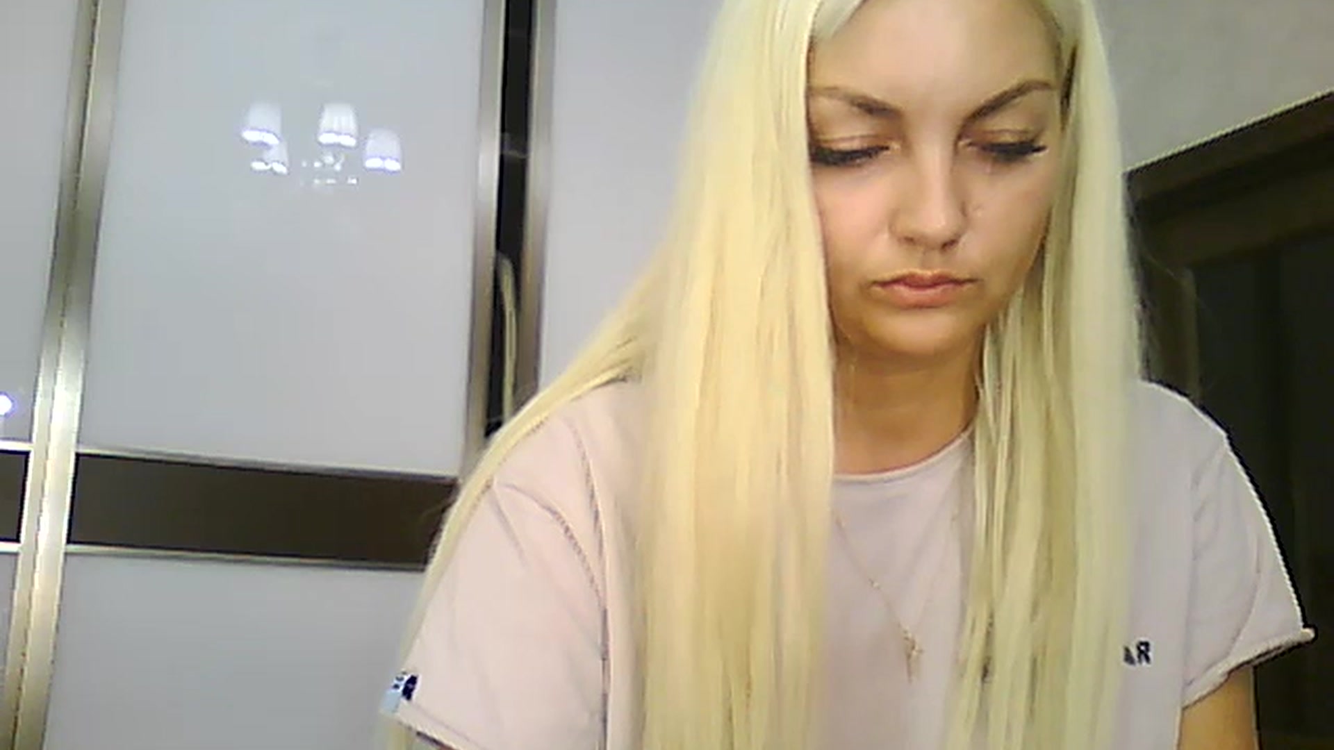 Gallery image thumbnail from AlissaMay's myfreecams stream on, 08/30/2023, 19:27 image 18 of 20