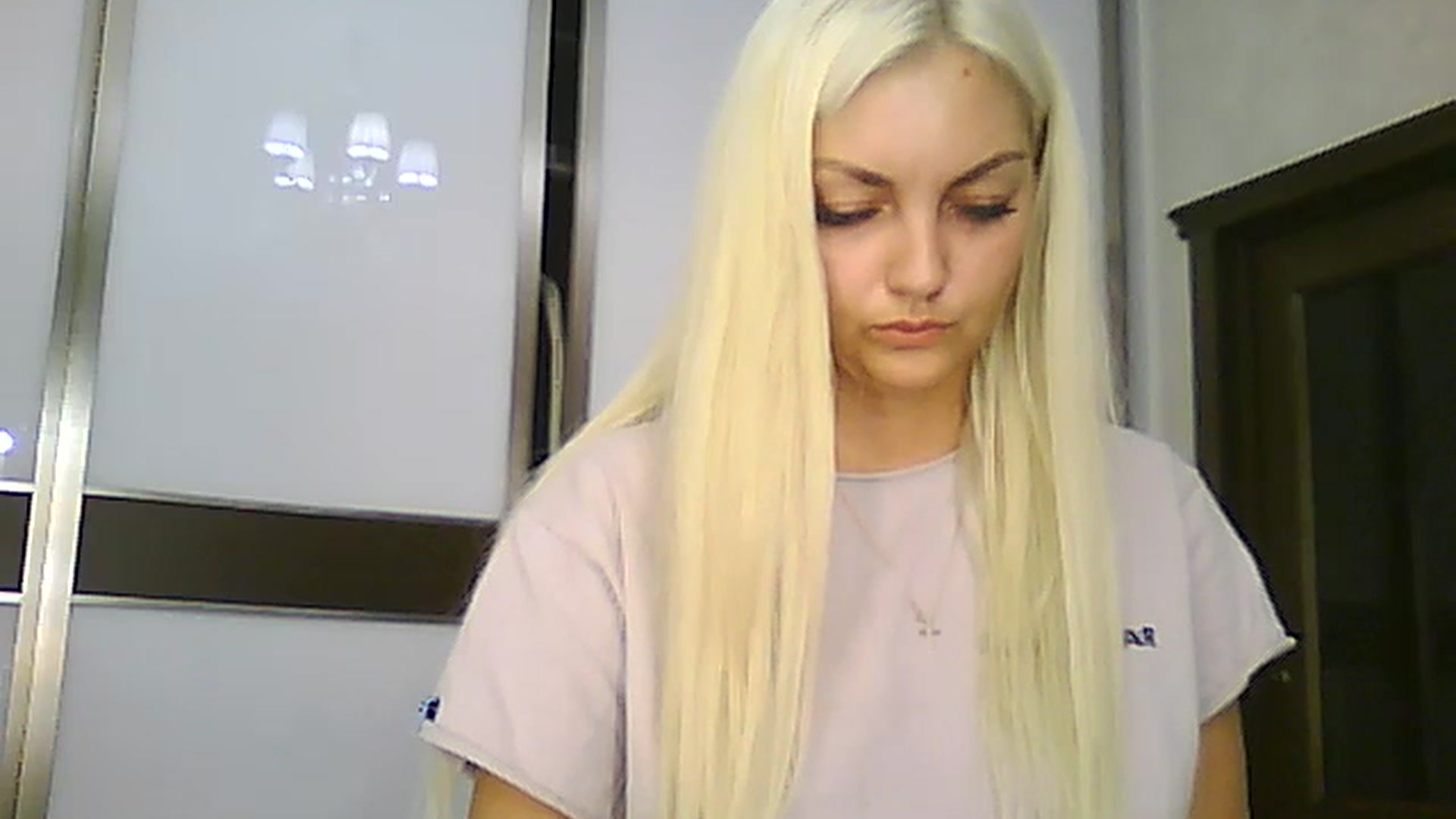 Gallery image thumbnail from AlissaMay's myfreecams stream on, 08/30/2023, 19:27 image 20 of 20