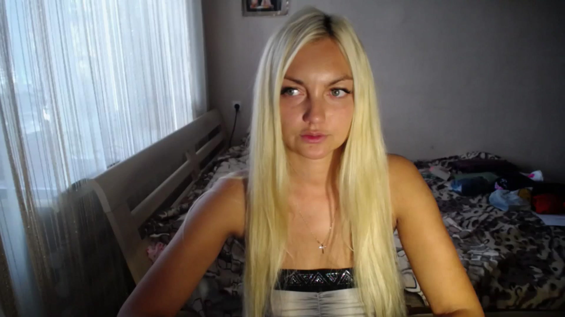 Gallery image thumbnail from AlissaMay's myfreecams stream on, 09/23/2023, 15:15 image 2 of 20
