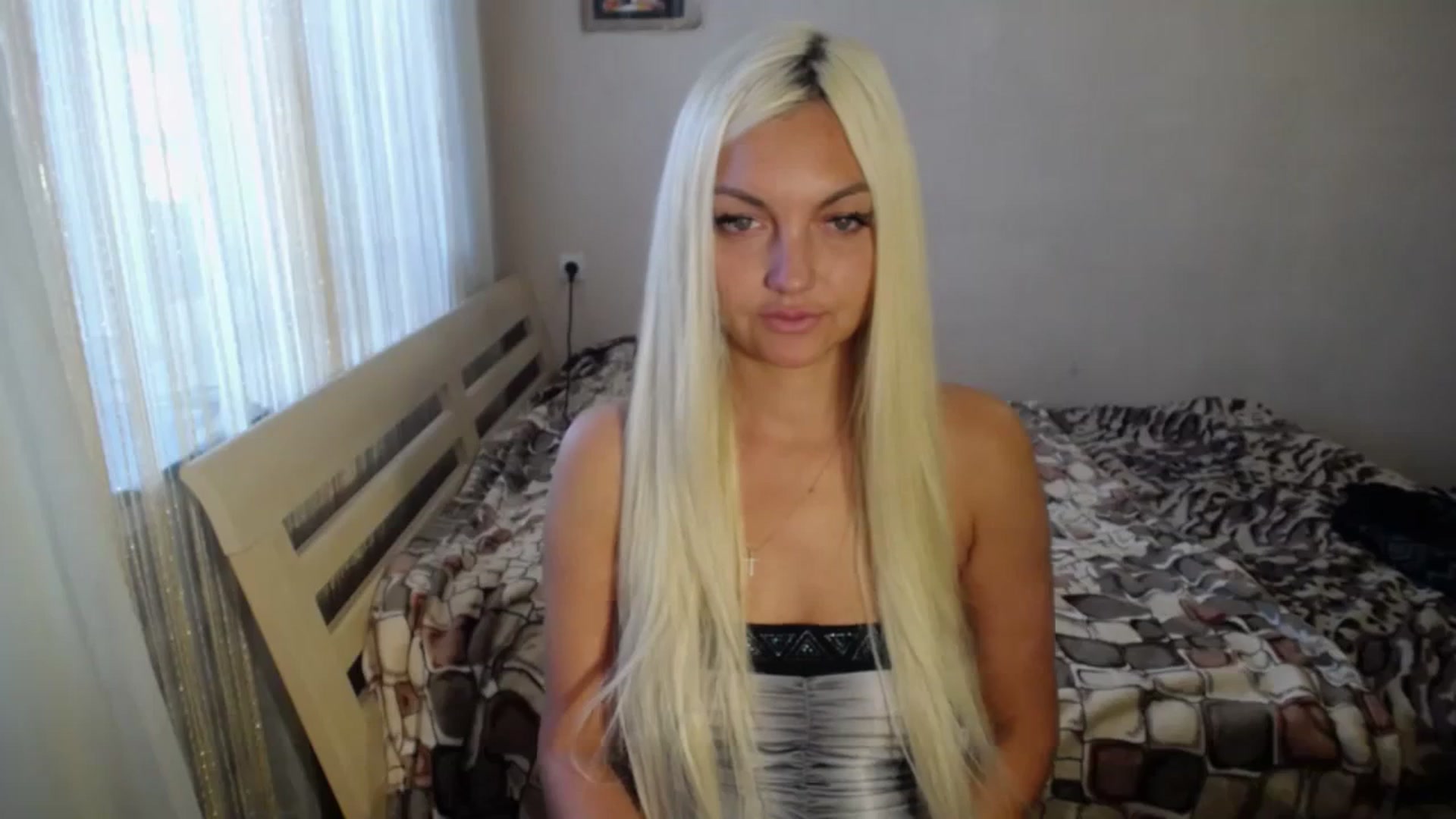 Gallery image thumbnail from AlissaMay's myfreecams stream on, 09/28/2023, 10:56 image 9 of 20