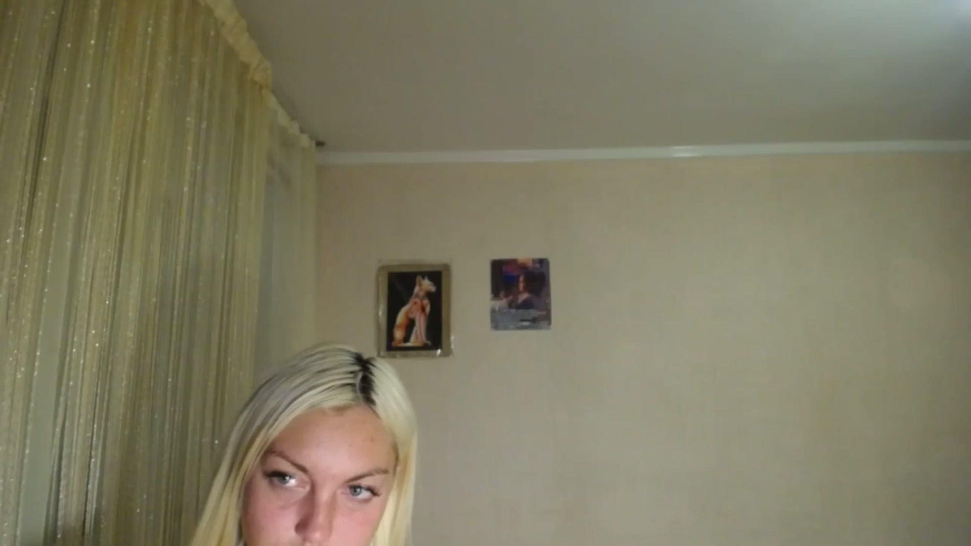 Gallery image thumbnail from AlissaMay's myfreecams stream on, 10/02/2023, 19:11 image 8 of 20