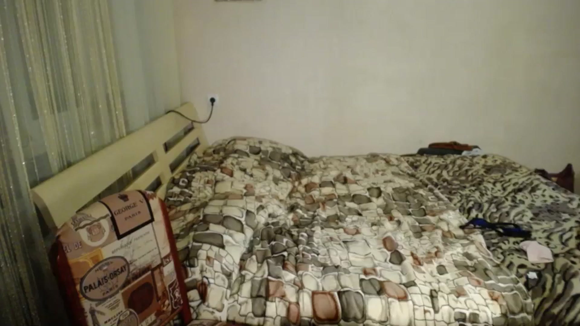 Gallery image thumbnail from AlissaMay's myfreecams stream on, 10/03/2023, 22:14 image 17 of 20
