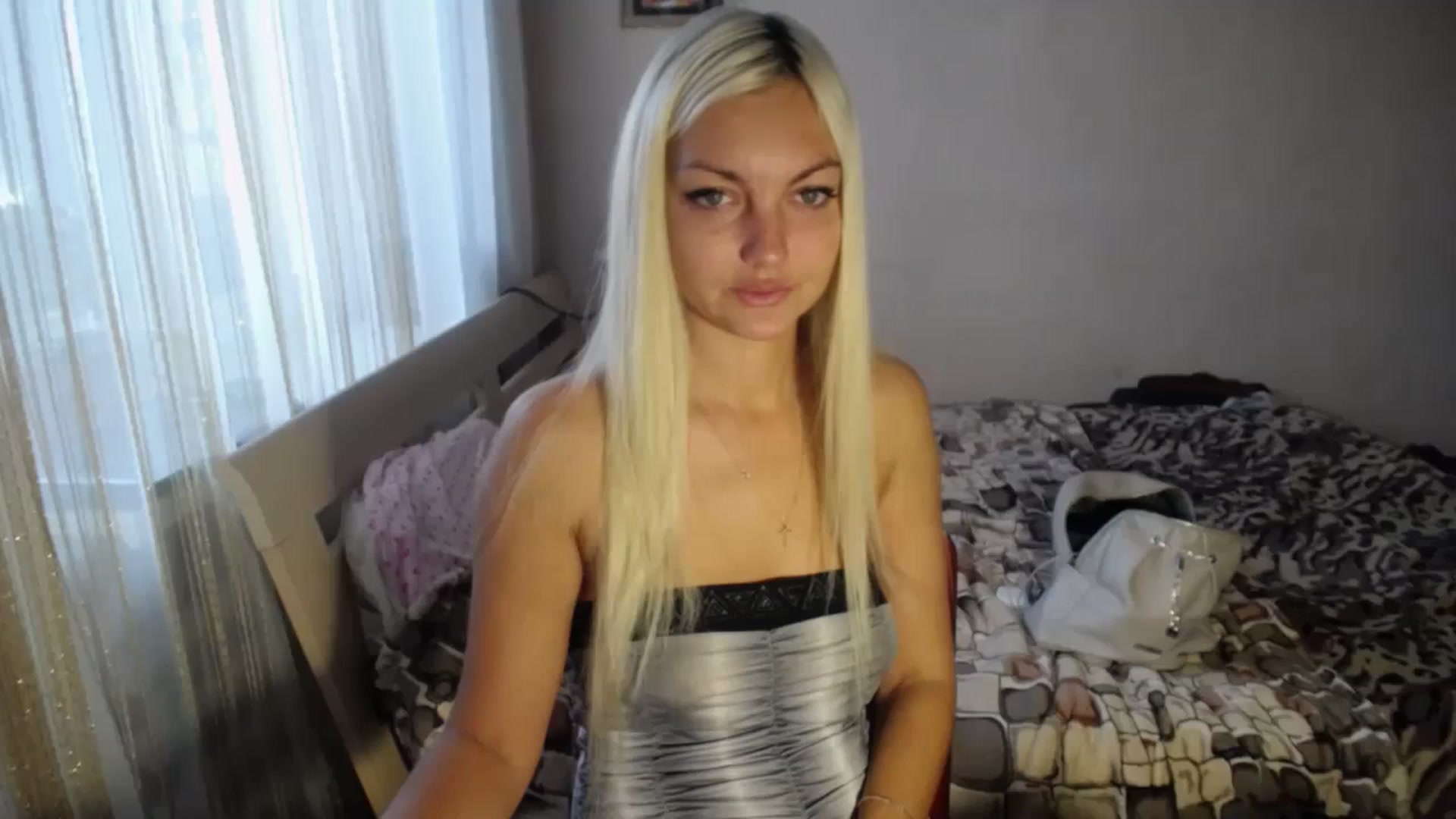 Gallery image thumbnail from AlissaMay's myfreecams stream on, 10/04/2023, 09:26 image 1 of 20