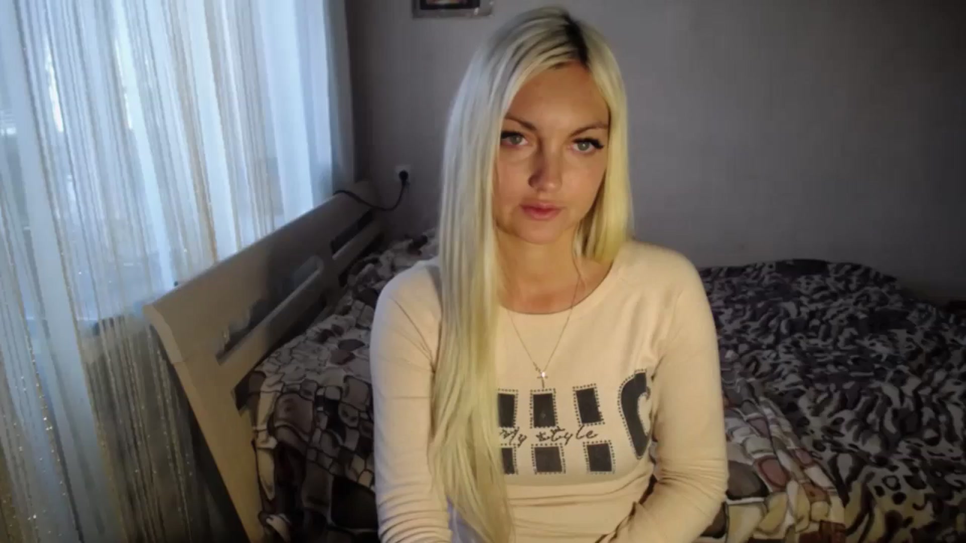 Gallery image thumbnail from AlissaMay's myfreecams stream on, 10/05/2023, 12:46 image 5 of 20