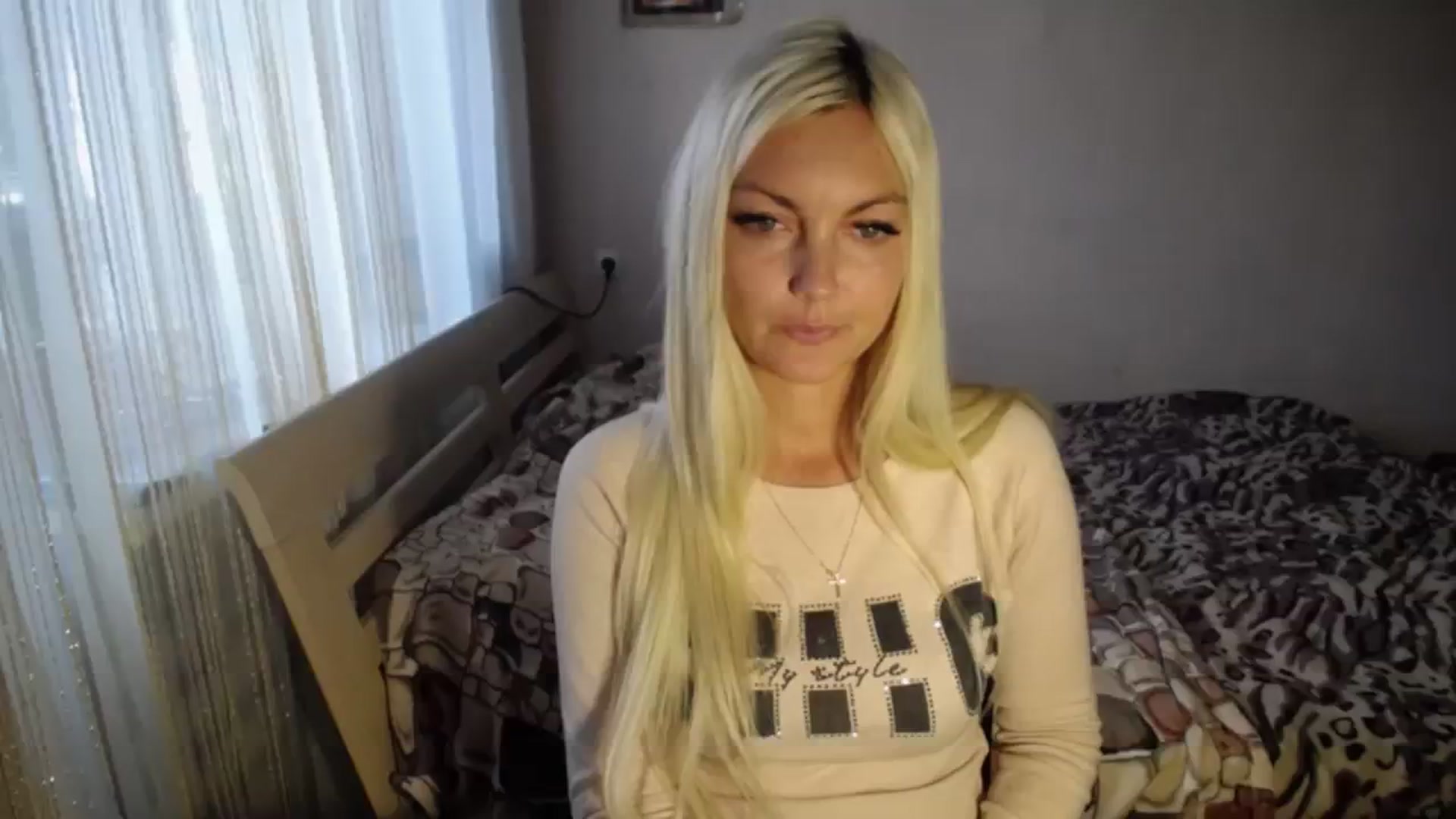 Gallery image thumbnail from AlissaMay's myfreecams stream on, 10/05/2023, 12:46 image 1 of 20