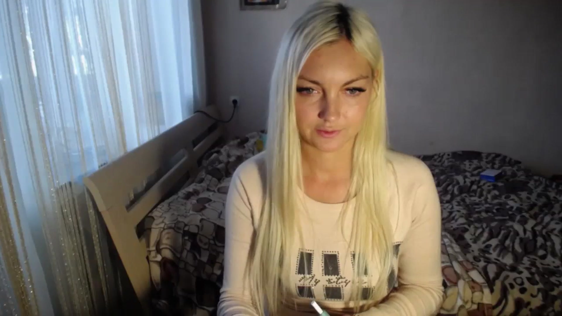 Gallery image thumbnail from AlissaMay's myfreecams stream on, 10/05/2023, 13:16 image 2 of 20