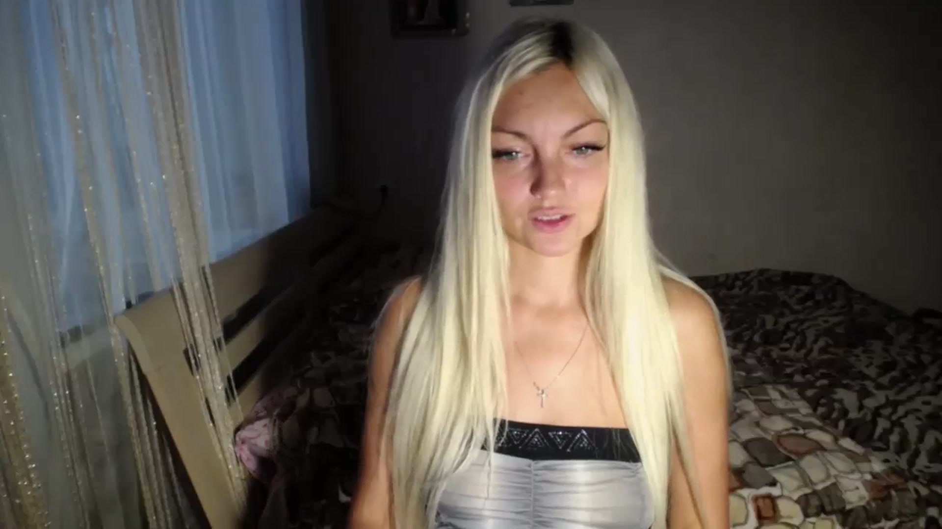 Gallery image thumbnail from AlissaMay's myfreecams stream on, 10/07/2023, 13:43 image 16 of 20
