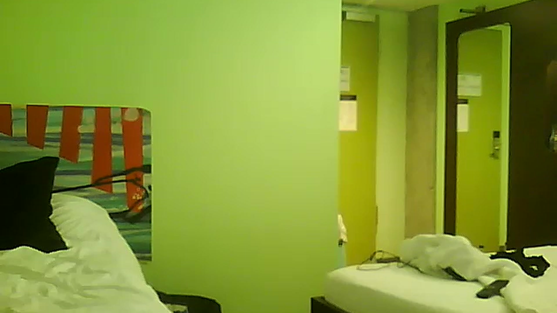 Gallery image thumbnail from AlissaMay's myfreecams stream on, 10/28/2023, 14:58 image 5 of 20