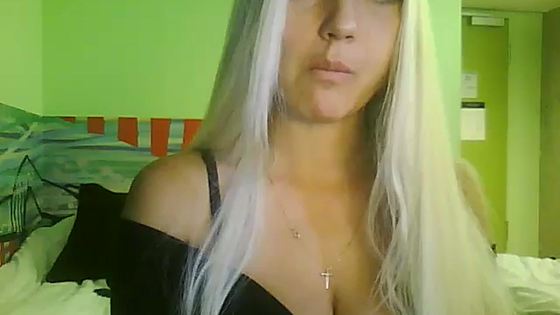 Gallery image thumbnail from AlissaMay's myfreecams stream on, 10/30/2023, 13:35 image 1 of 20