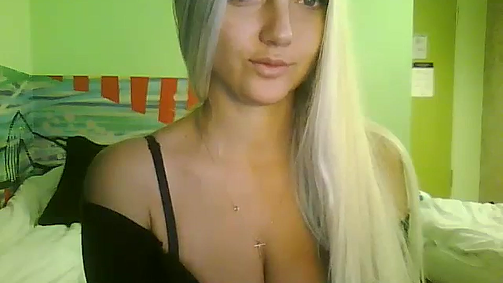 Gallery image thumbnail from AlissaMay's myfreecams stream on, 10/30/2023, 13:35 image 9 of 20
