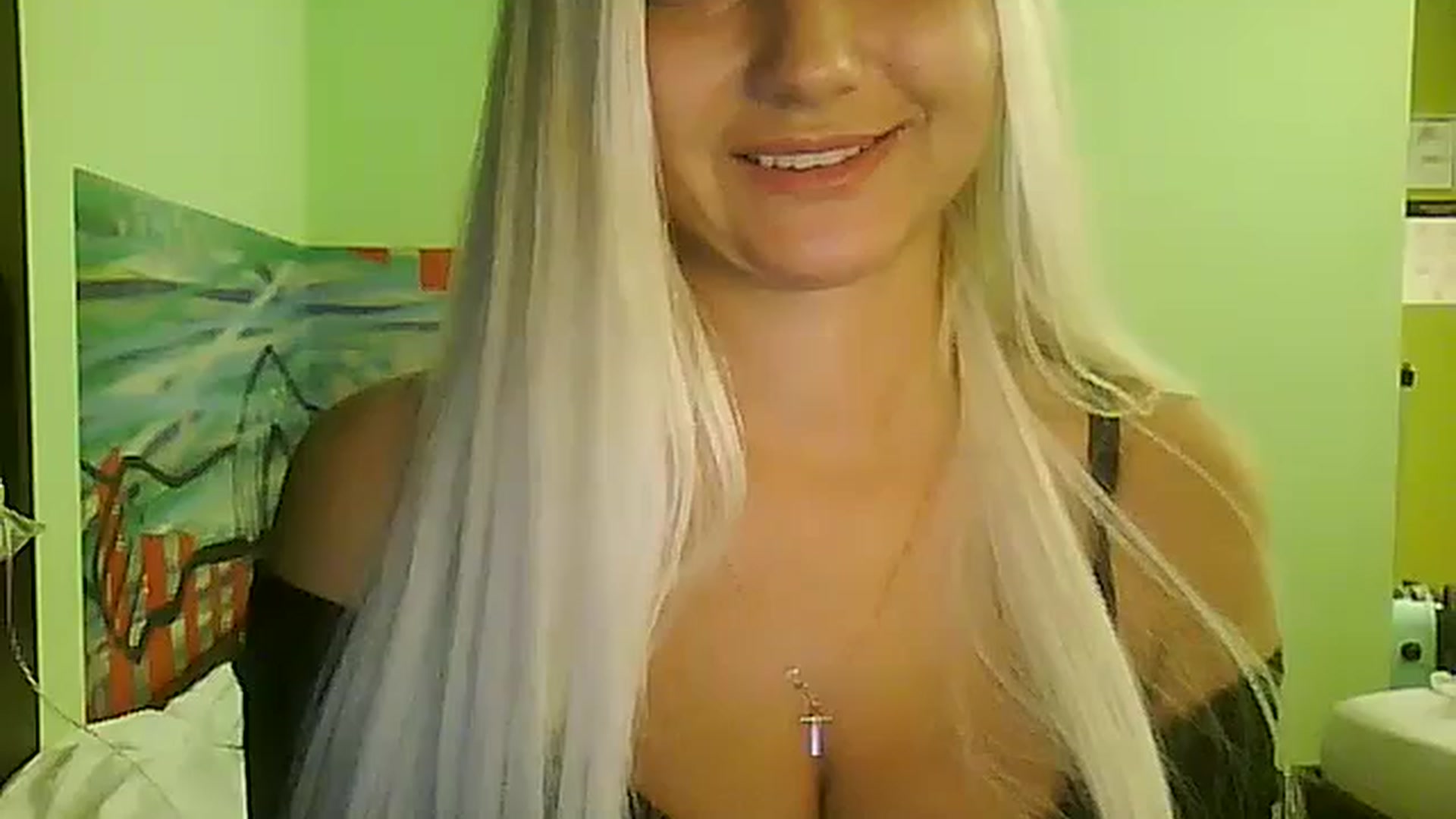Gallery image thumbnail from AlissaMay's myfreecams stream on, 10/30/2023, 19:01 image 11 of 20