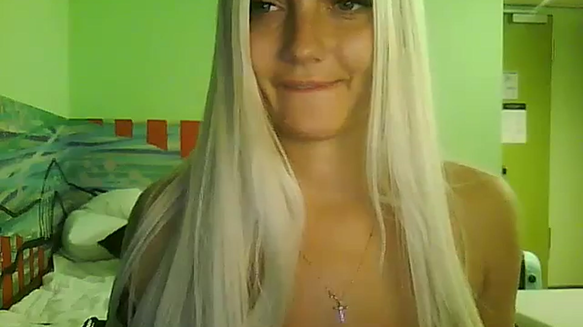 Gallery image thumbnail from AlissaMay's myfreecams stream on, 10/30/2023, 19:01 image 19 of 20