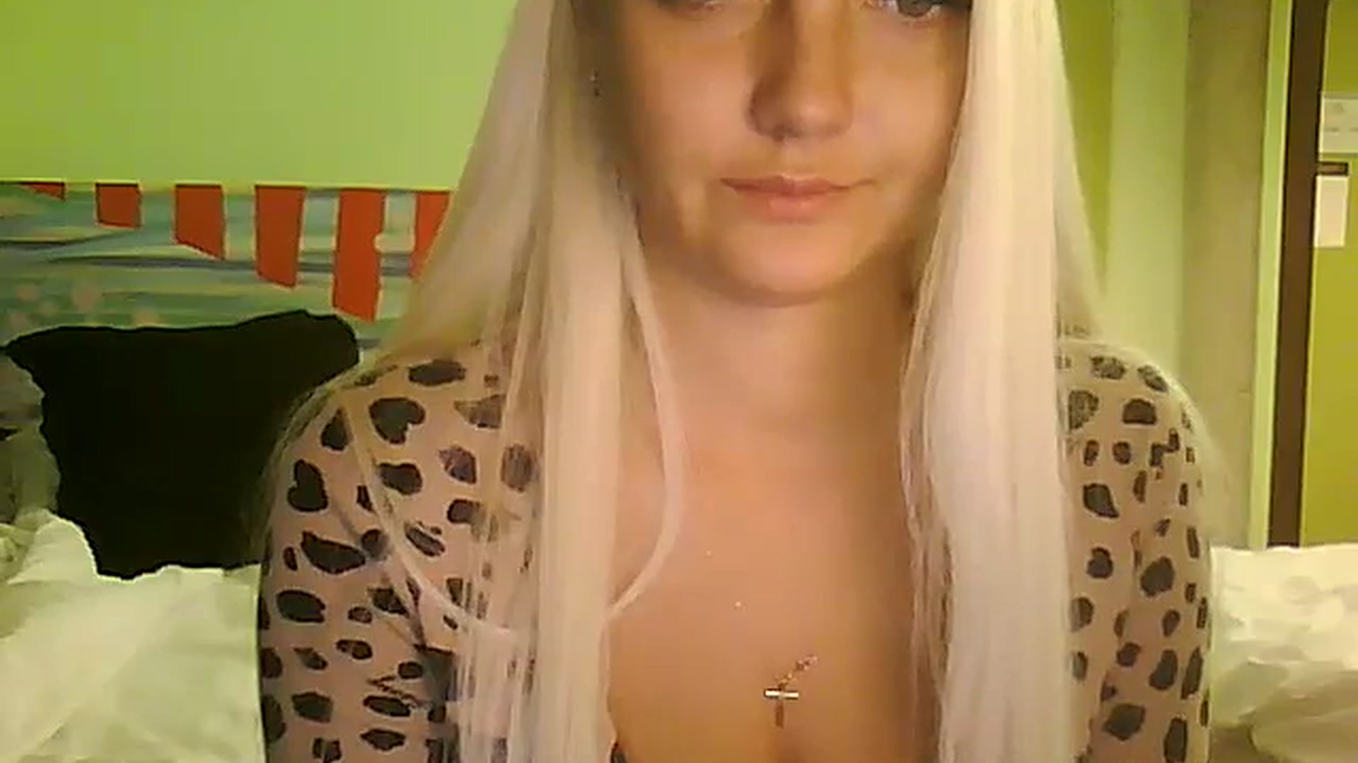 Gallery image thumbnail from AlissaMay's myfreecams stream on, 11/01/2023, 16:42 image 13 of 20