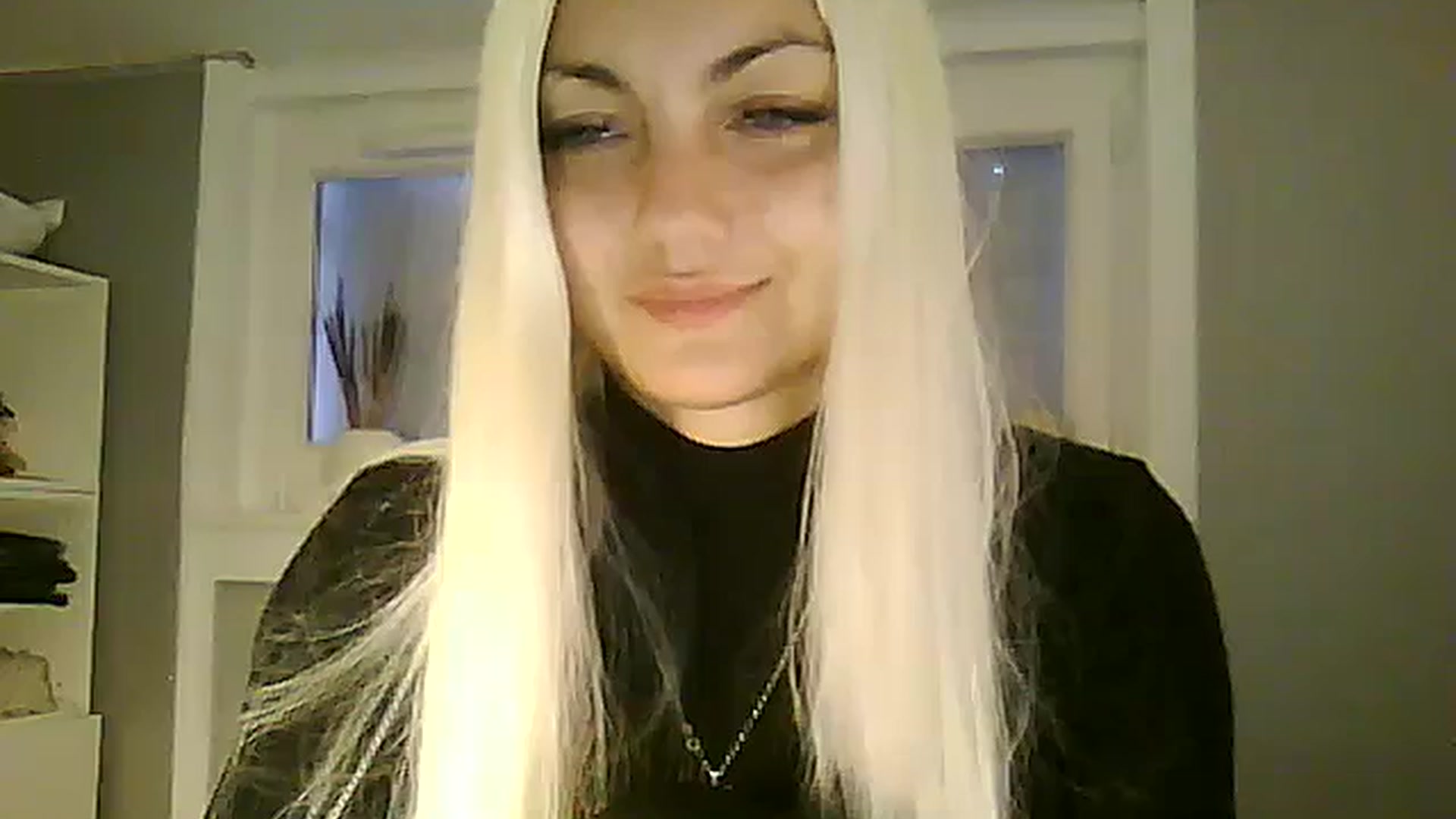 Gallery image thumbnail from AlissaMay's myfreecams stream on, 11/03/2023, 16:16 image 2 of 20