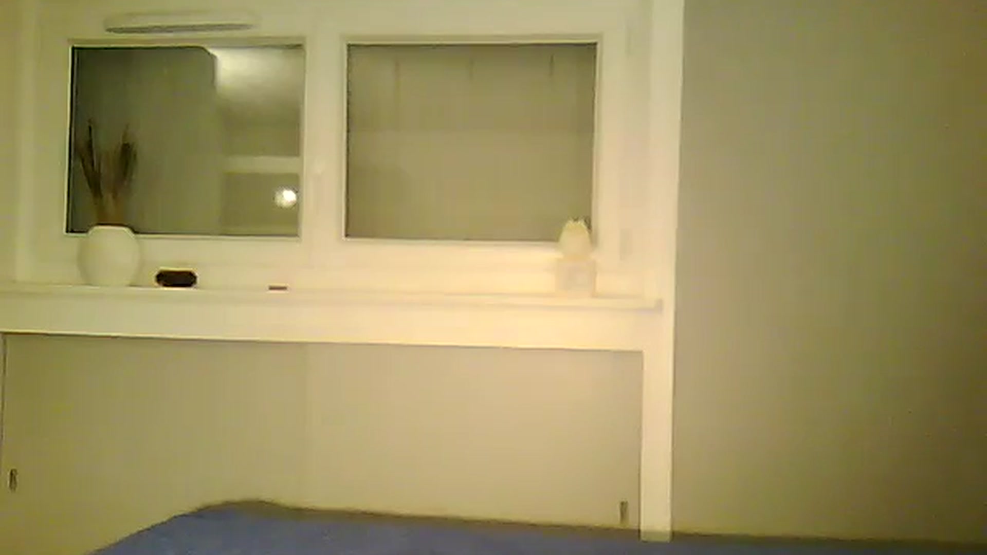 Gallery image thumbnail from AlissaMay's myfreecams stream on, 11/03/2023, 20:01 image 10 of 20