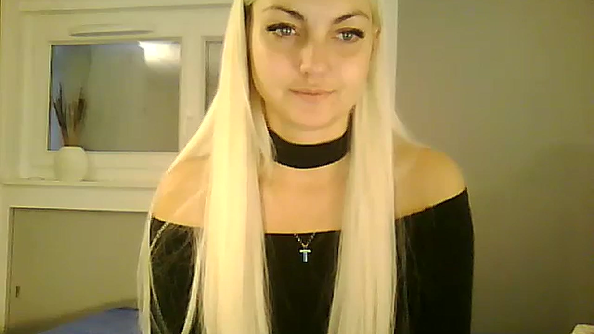 Gallery image thumbnail from AlissaMay's myfreecams stream on, 11/07/2023, 16:02 image 6 of 20