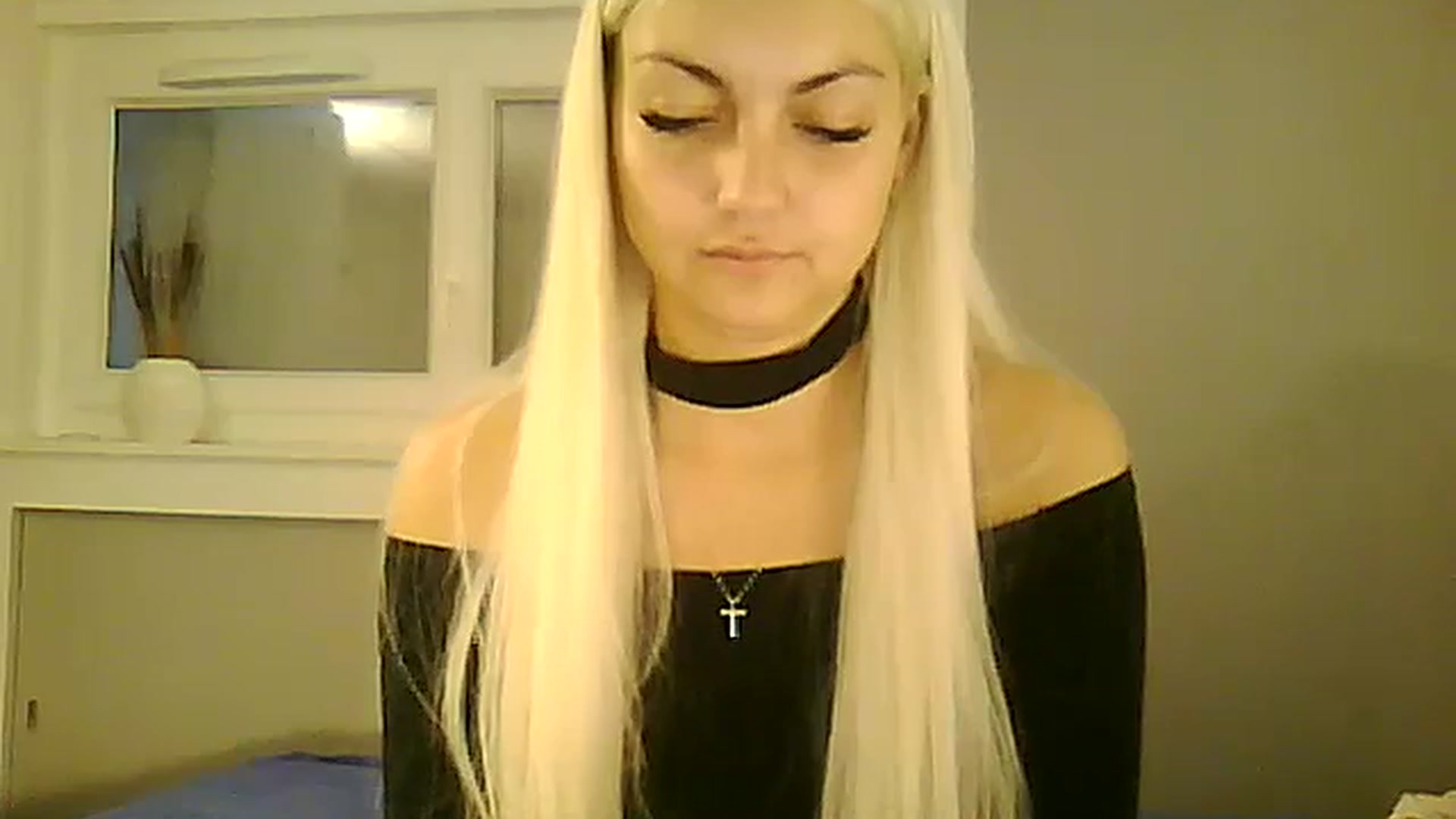 Gallery image thumbnail from AlissaMay's myfreecams stream on, 11/07/2023, 16:02 image 19 of 20
