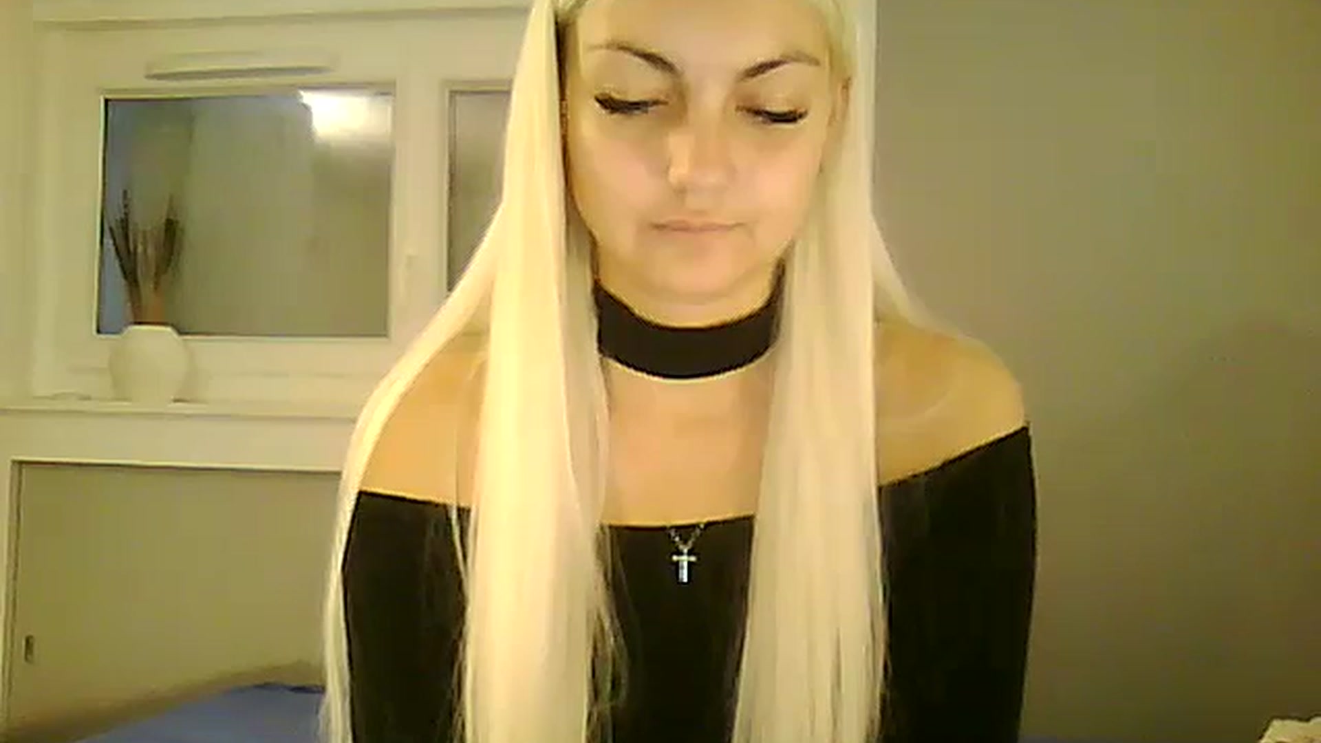 Gallery image thumbnail from AlissaMay's myfreecams stream on, 11/07/2023, 16:02 image 16 of 20
