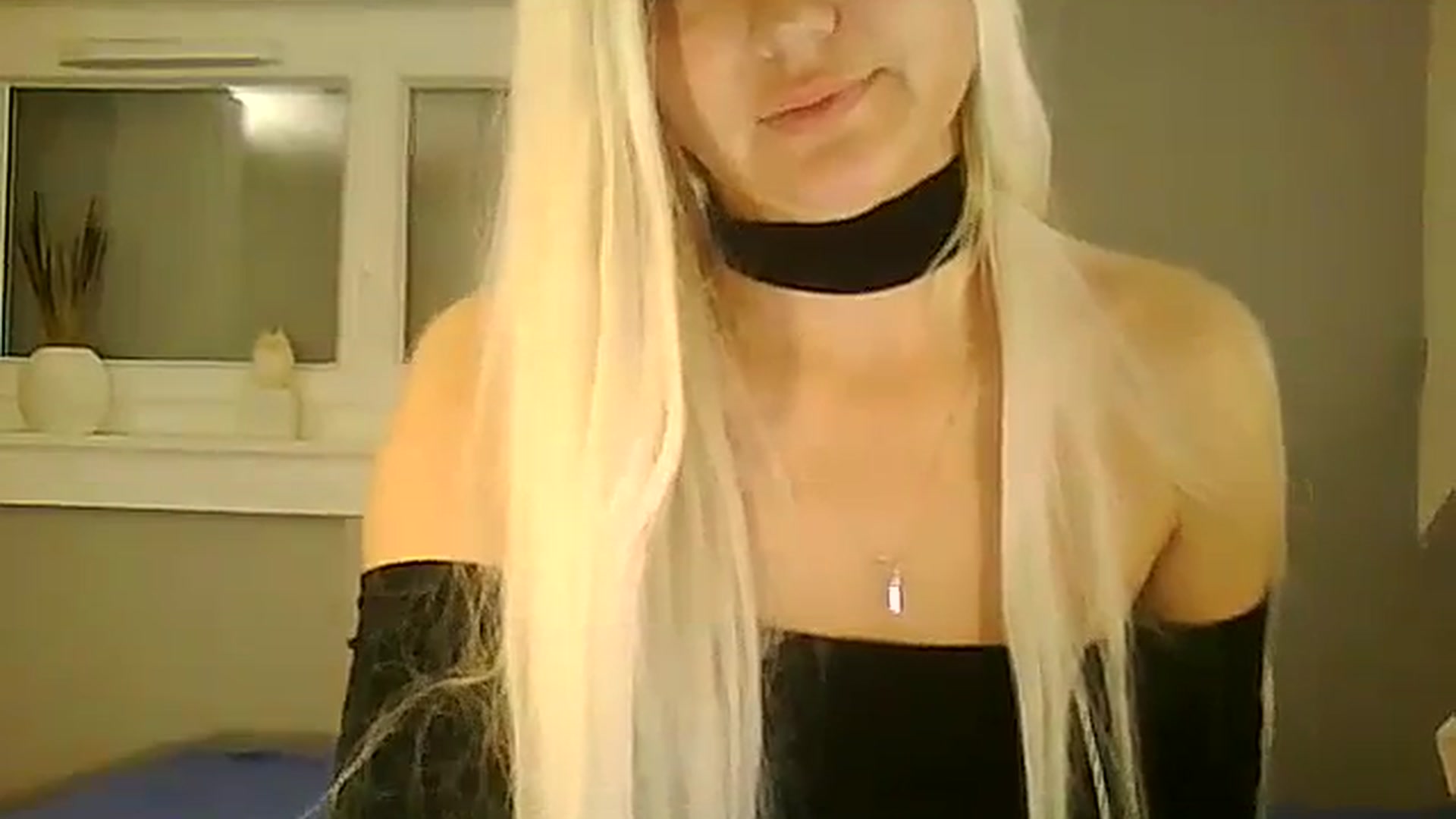 Gallery image thumbnail from AlissaMay's myfreecams stream on, 11/08/2023, 17:29 image 10 of 20