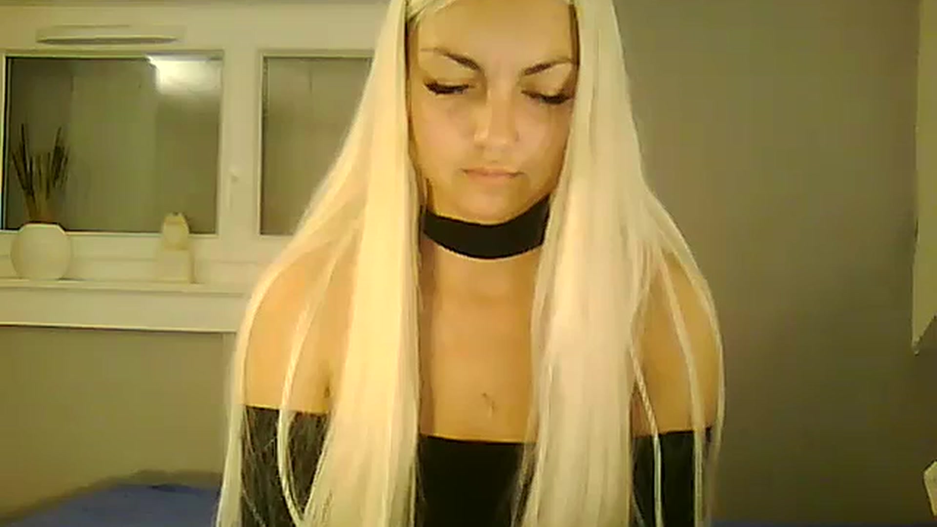 Gallery image thumbnail from AlissaMay's myfreecams stream on, 11/08/2023, 17:29 image 16 of 20