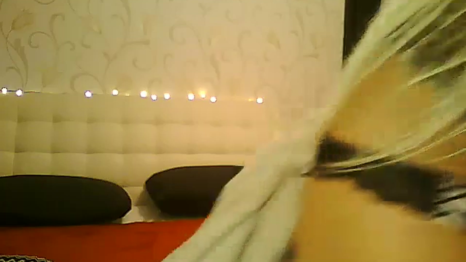 Gallery image thumbnail from AlissaMay's myfreecams stream on, 11/15/2023, 08:31 image 18 of 20